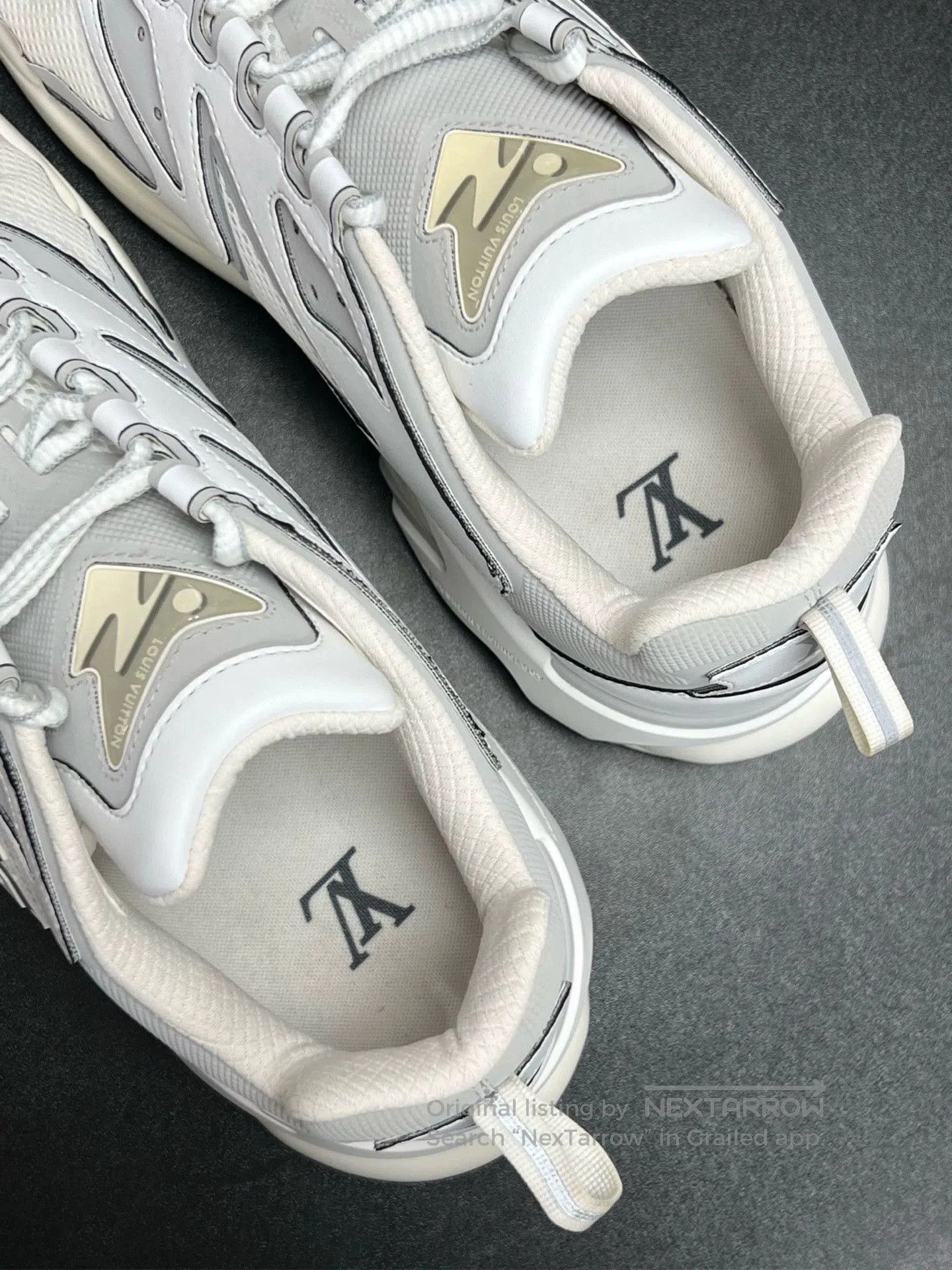 Louis Vuitton lv runner tatic sneakers in white and gray. Size US 11 / EU 44 - 3 Thumbnail