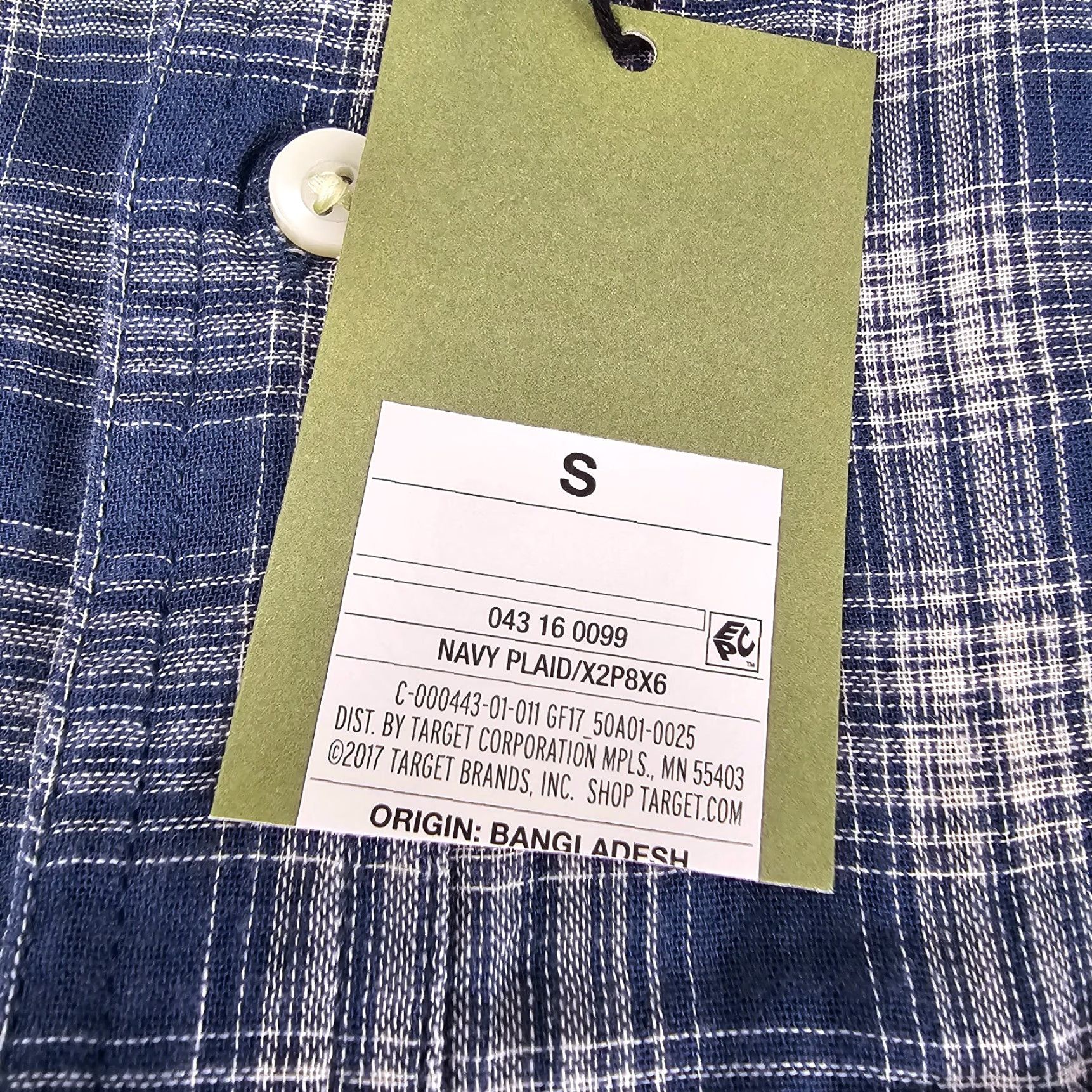 Vintage Goodfellow Shirt Womens Size Small Navy Plaid Flannel Long Sleeve Button Up Size S / US 4 / IT 40 - 3 Thumbnail