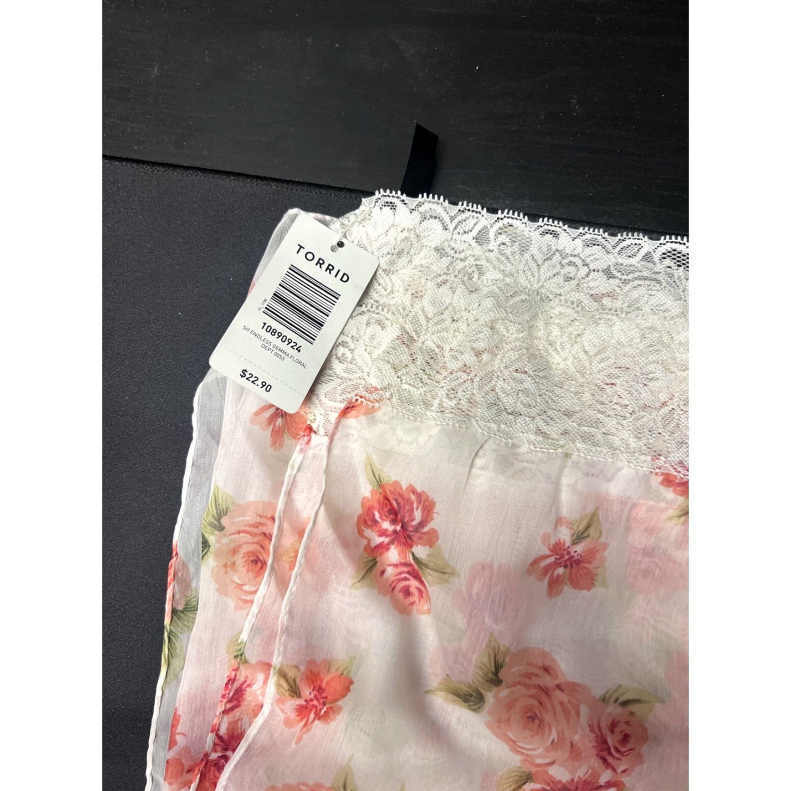 Torrid Torrid Scarf Wrap Floral NWT Black Women Size ONE SIZE - 2 Thumbnail