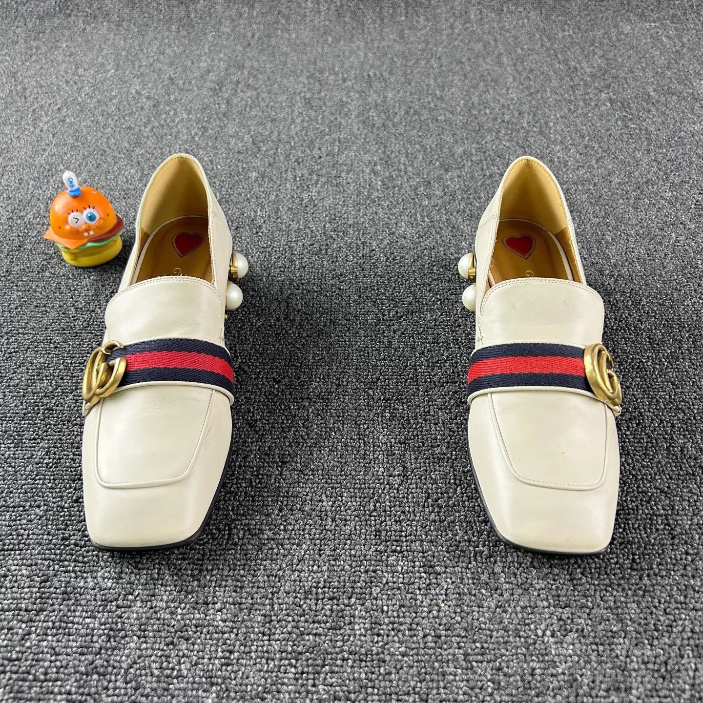 Gucci Gucci White Loafer EUR 36 Double G Pearl Size US 5 / IT 35 - 2 Thumbnail
