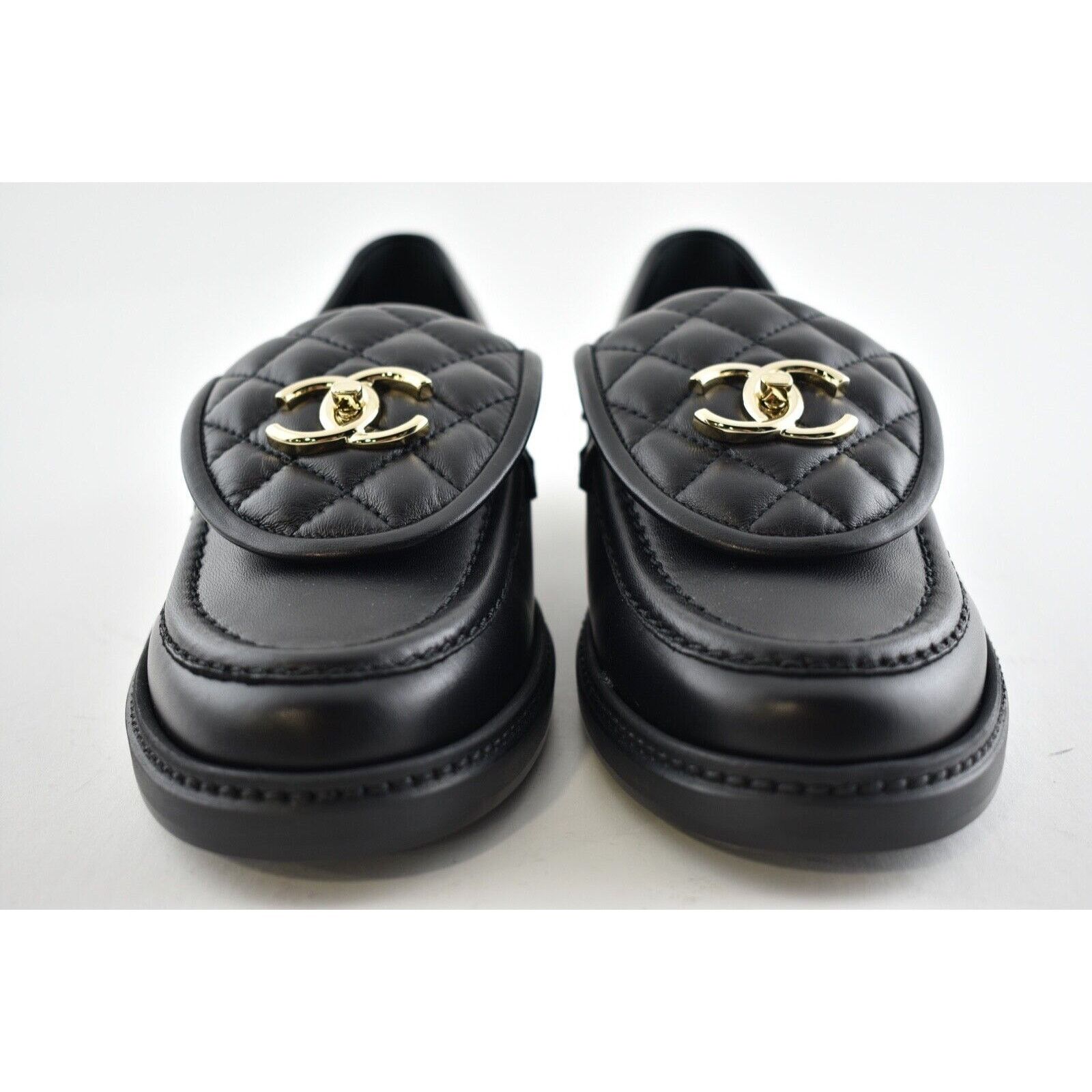 Chanel Chanel Quilted Flap Turnlock Mule Slip On Flat Loafer 38 Size US 8 / IT 38 - 7 Thumbnail