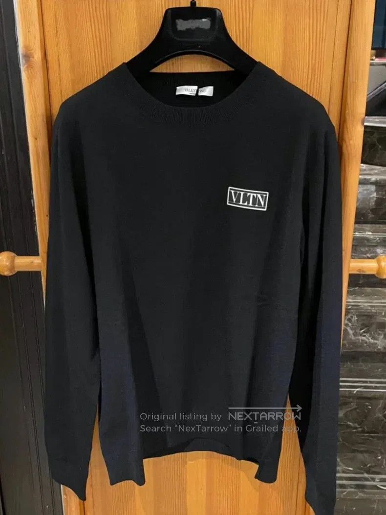 Valentino Valentino Black knitwear Size M / US 6-8 / IT 42-44 - 1 Thumbnail