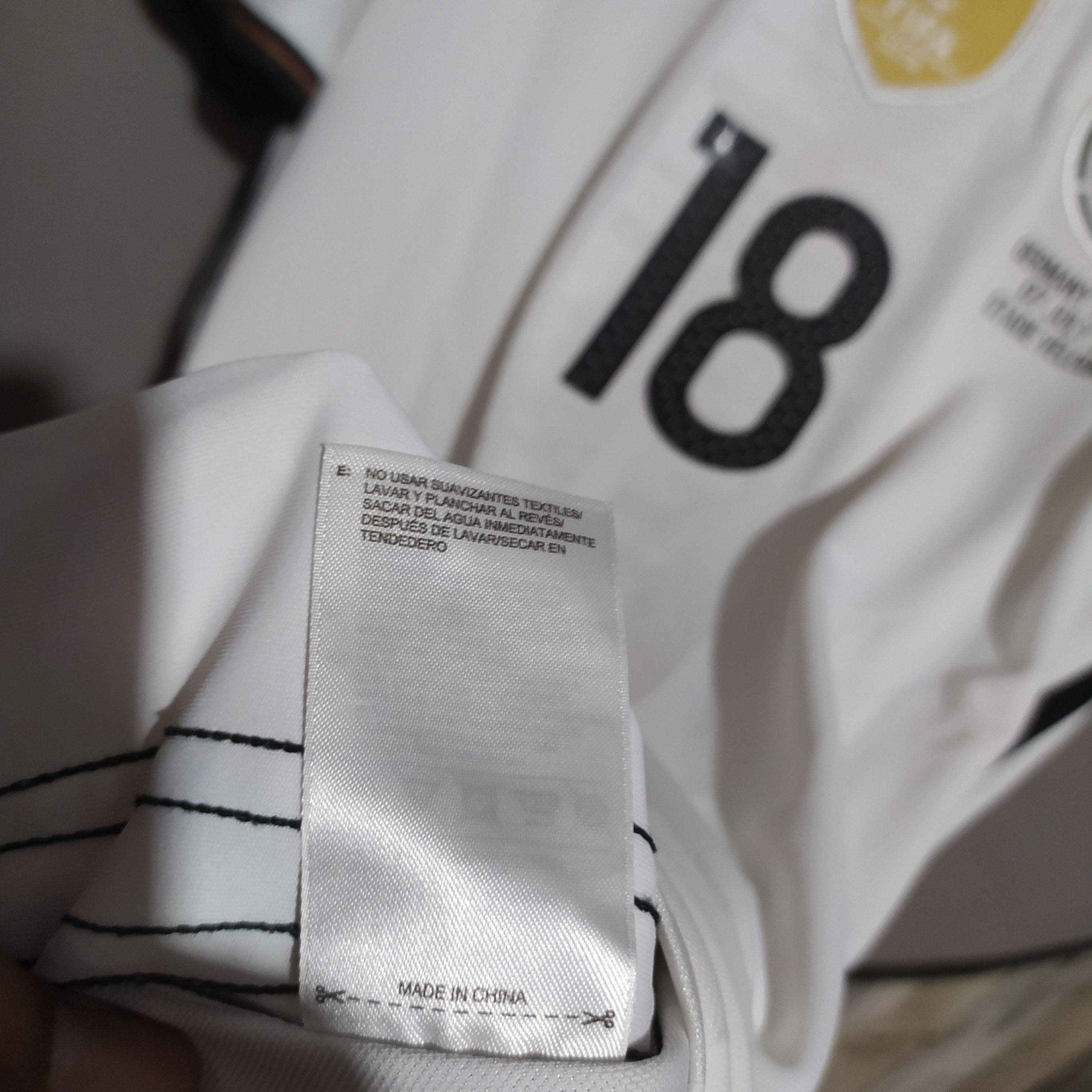 Adidas Adidas x Germany 2016 #18 Kroos Home Jersey Shirt Size US M / EU 48-50 / 2 - 15 Thumbnail