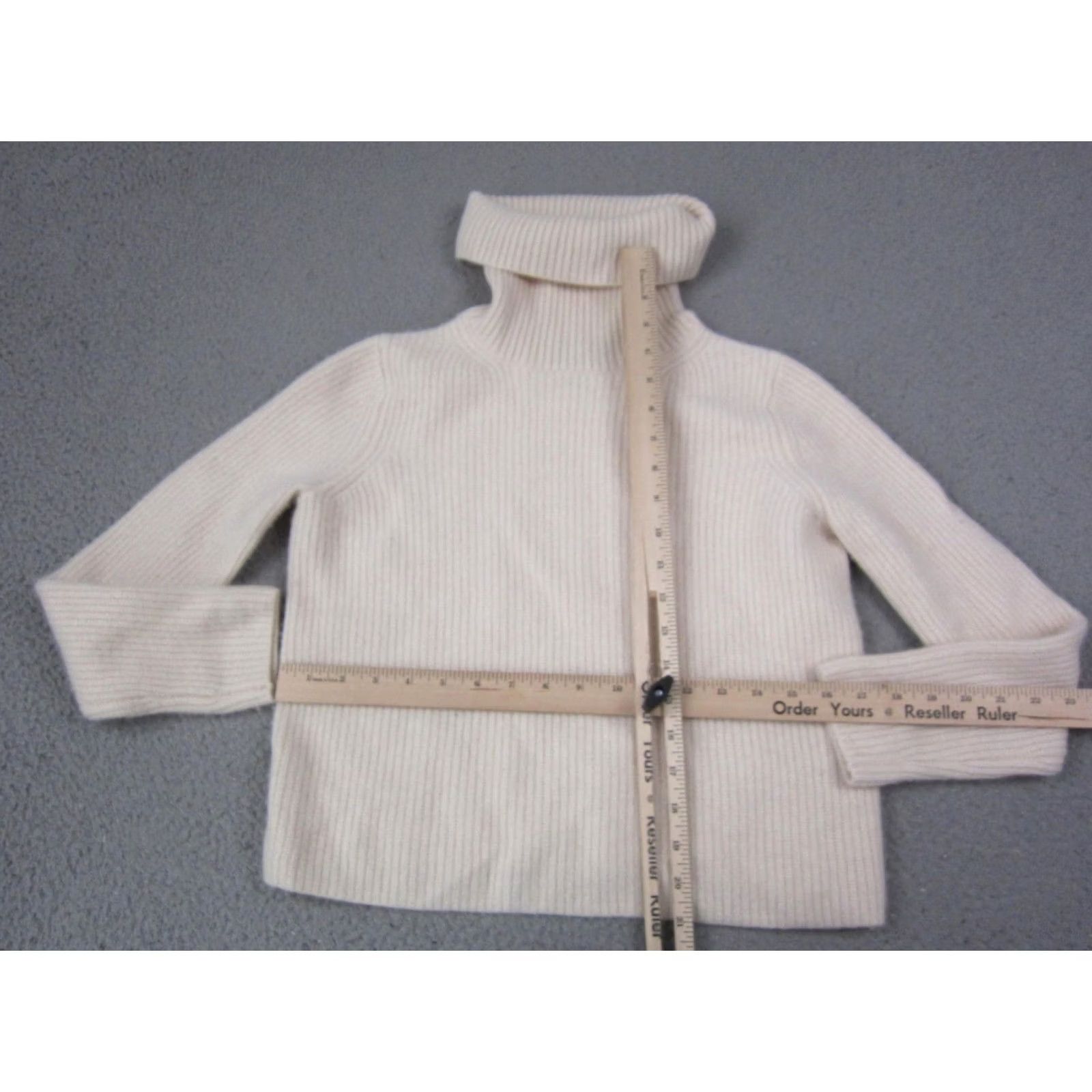 Banana Republic Banana Republic Sweater Womens Small Creme 100% Cashmere Turtleneck Ribbed Size S / US 4 / IT 40 - 4 Thumbnail