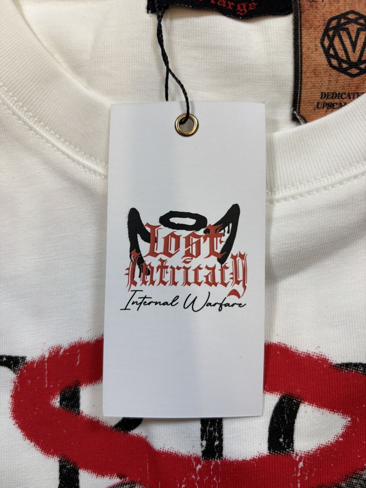 LOST INTRICACY Lost Intricacy Front Page Mag Shirt, White Size US XXL / EU 58 / 5 - 11 Thumbnail