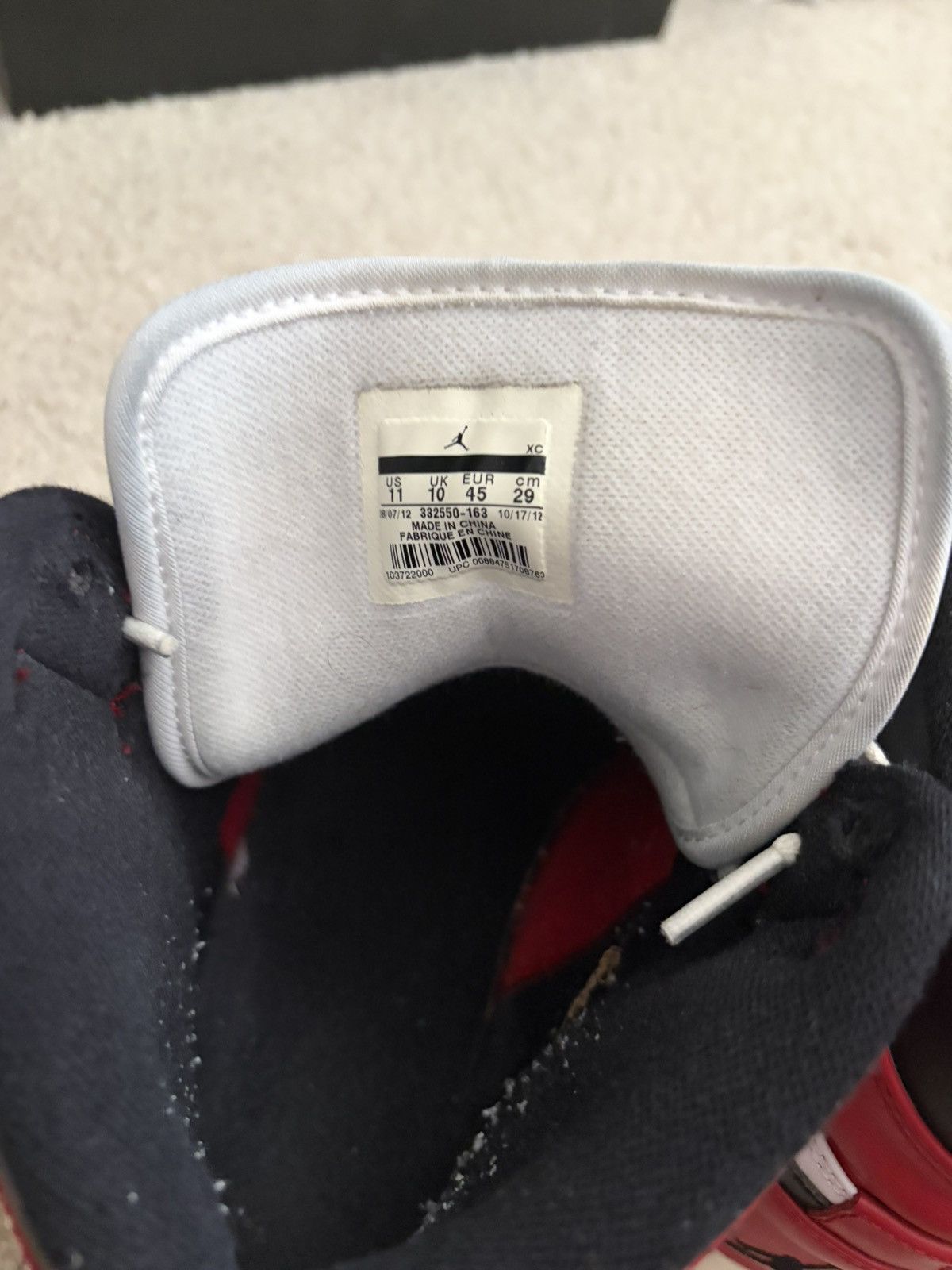 Jordan Brand Air Jordan 1 Retro High 2013 Chicago 2013 Size US 11 / EU 44 - 21 Thumbnail