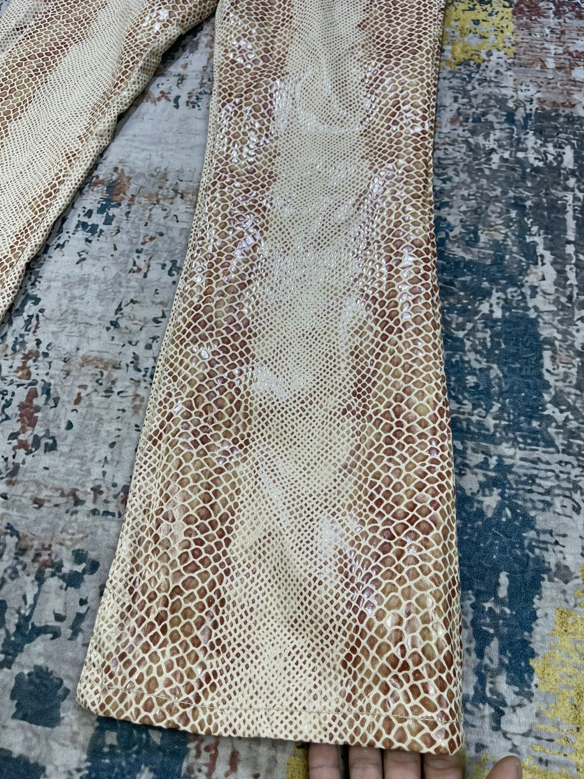 If Six Was Nine Acquaverde Snakeskin Flare Pants Size 28" / US 6 / IT 42 - 5 Thumbnail