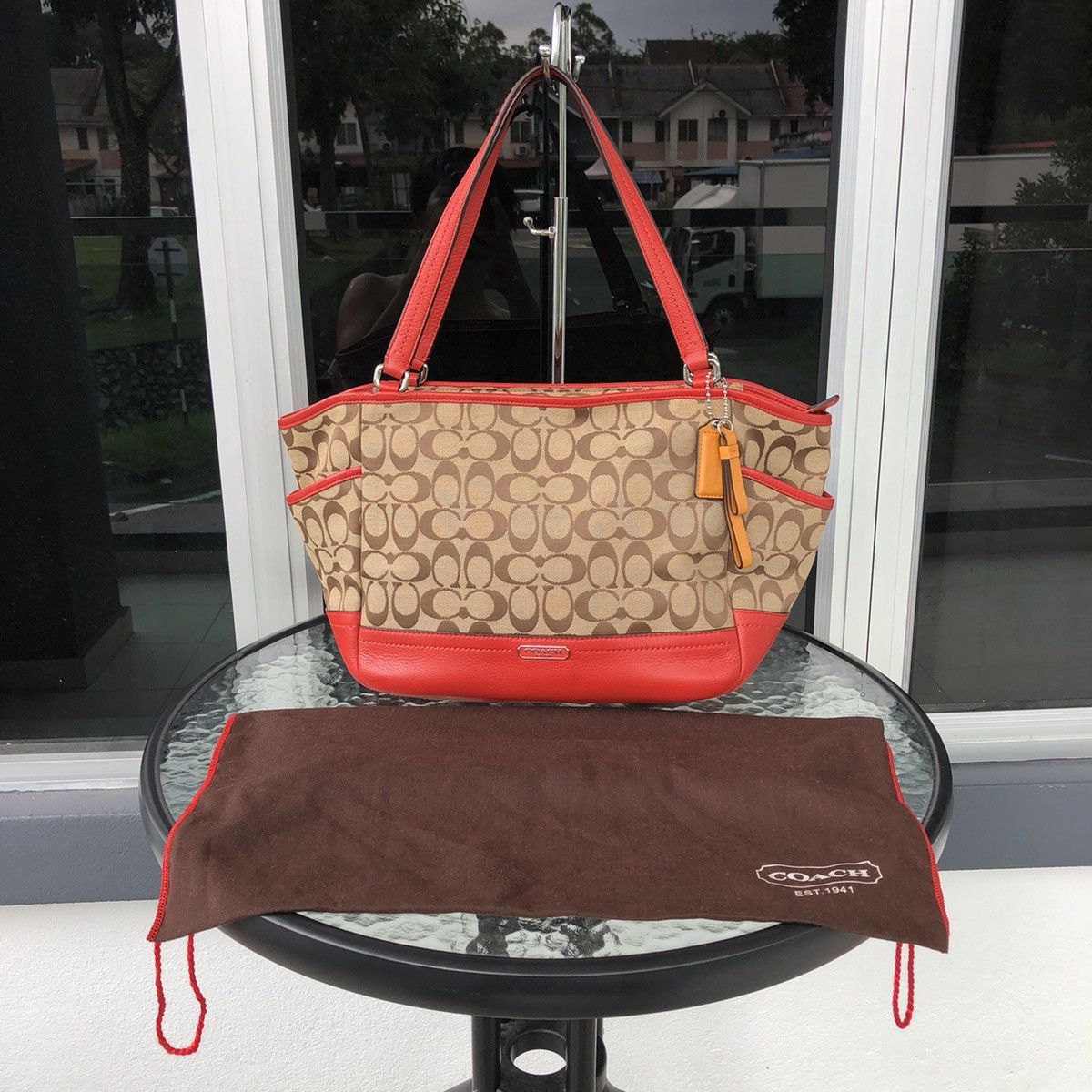 Coach COACH 23297 PARK SIGNATURE JACQUARD CARRIE TOTE BAG BURGUNDY Size ONE SIZE - 6 Thumbnail