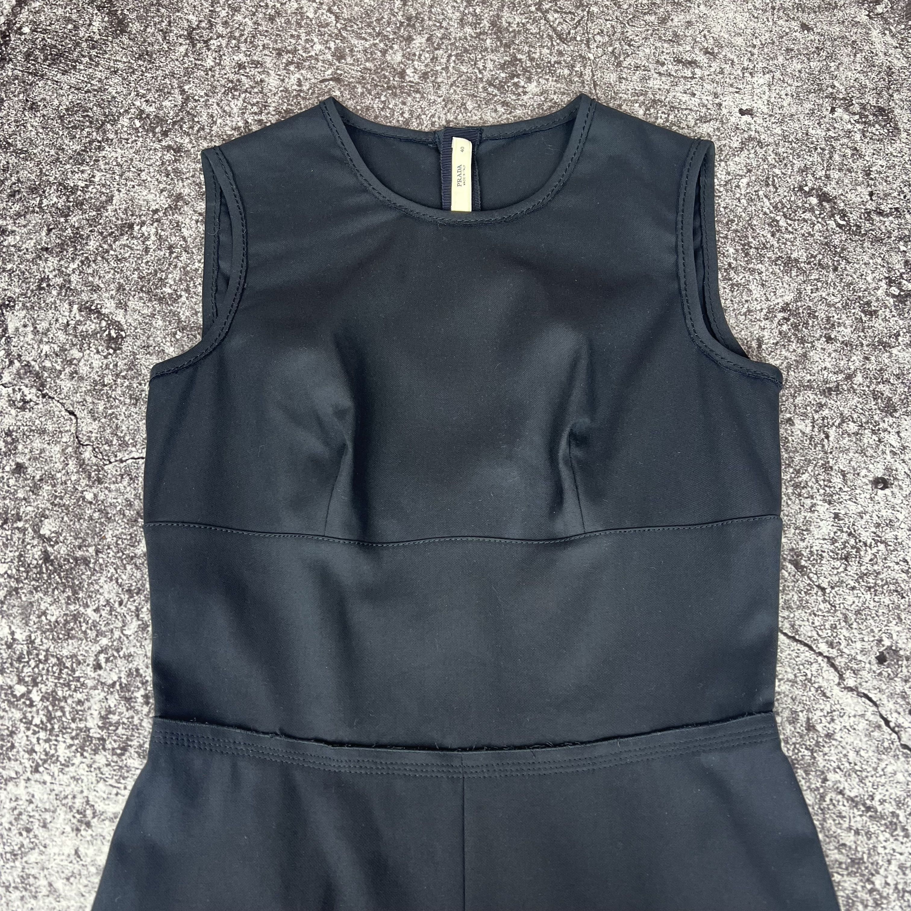 Prada Prada Dress Made in Italy Size 40 Size S / US 4 / IT 40 - 4 Thumbnail