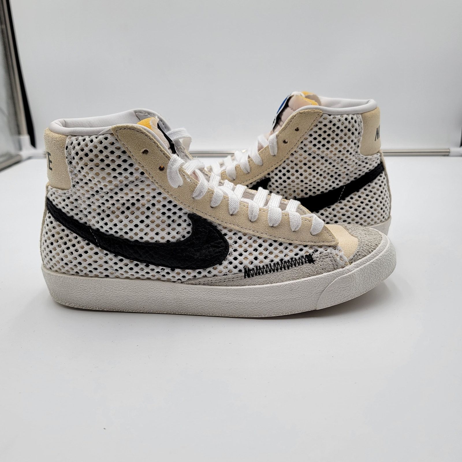 Nike Blazer Mid '77 Vintage GS 'Alter & Reveal' Sz 7Y DO7138-100 Size US 7 / IT 37 - 1 Thumbnail