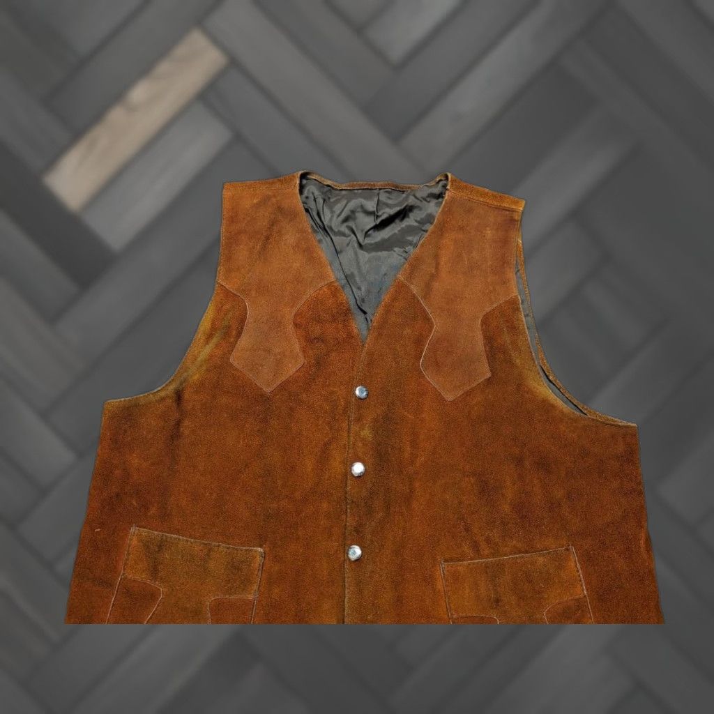 Vintage VINTAGE handcrafted WESTERN vest 42 brown leather split-suede Cowboy vest Men M Brown 1970s Hippie Motorcycle Rancher Logo: West? Size US M / EU 48-50 / 2 - 1 Thumbnail