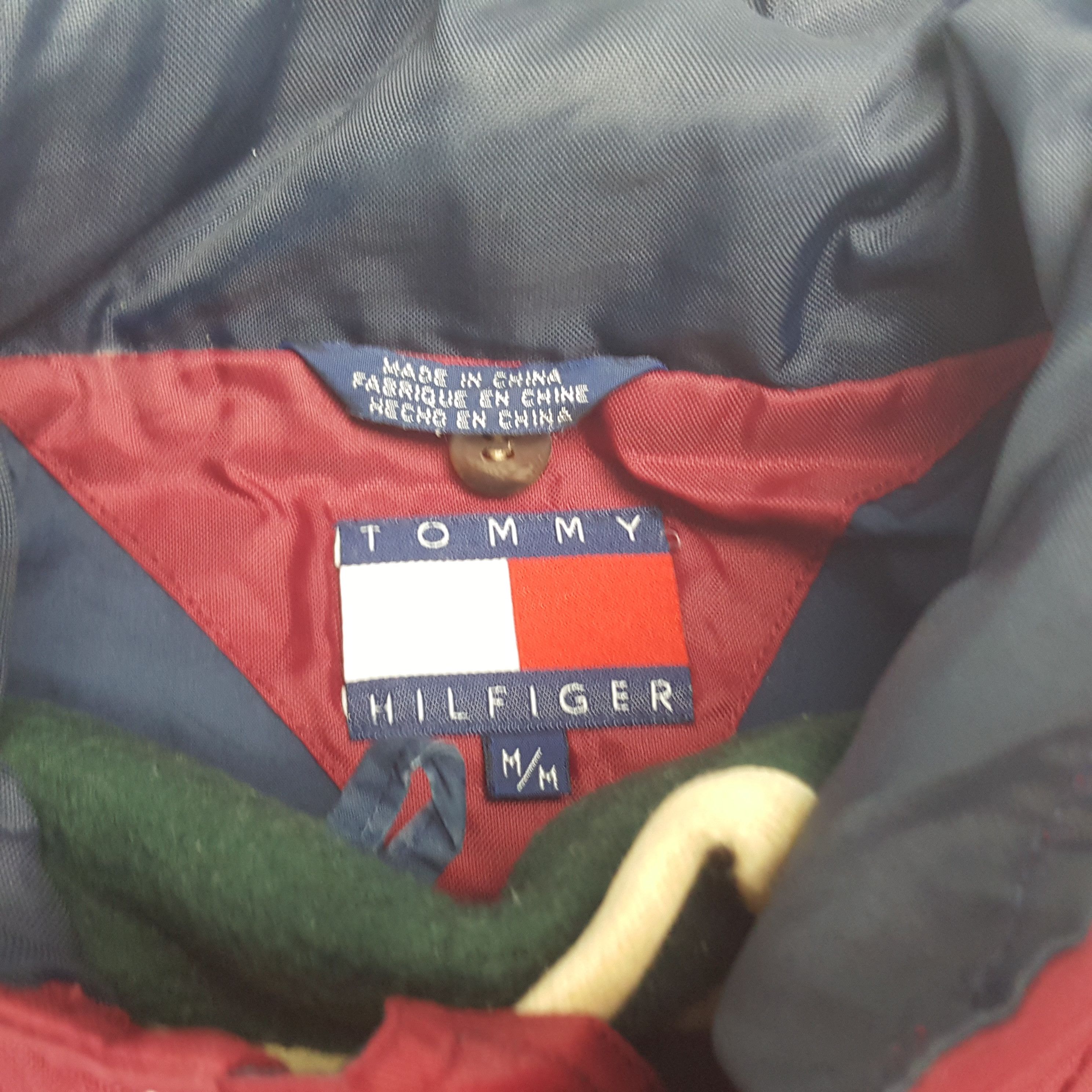 Tommy Hilfiger × Vintage Vintage Tommy Hilfiger Zipper Winter Jacket Size US M / EU 48-50 / 2 - 8 Thumbnail
