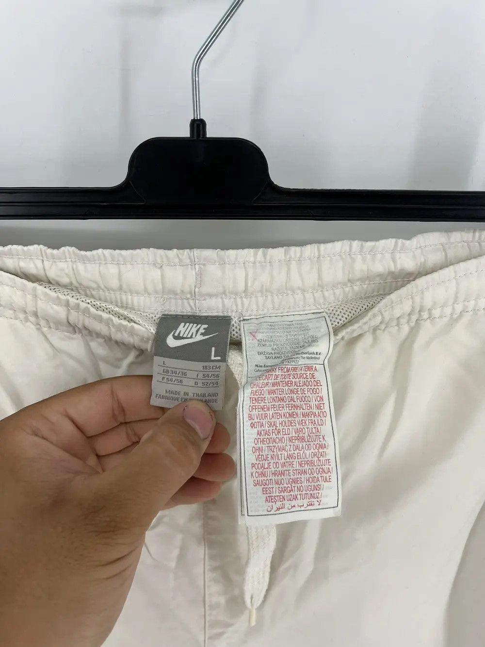 Nike 90s Vintage Nike Swoosh Logo Shorts Travis Style Size US 34 / EU 50 - 6 Thumbnail
