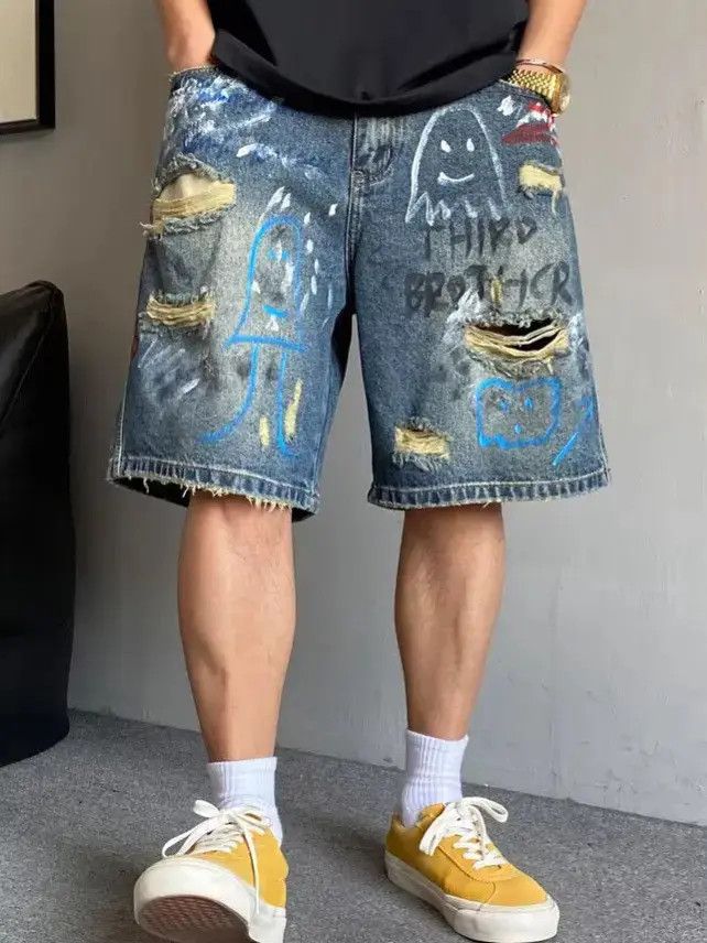 Japanese Brand Retro hand-painted graffiti printed denim shorts Size US 32 / EU 48 - 1 Thumbnail