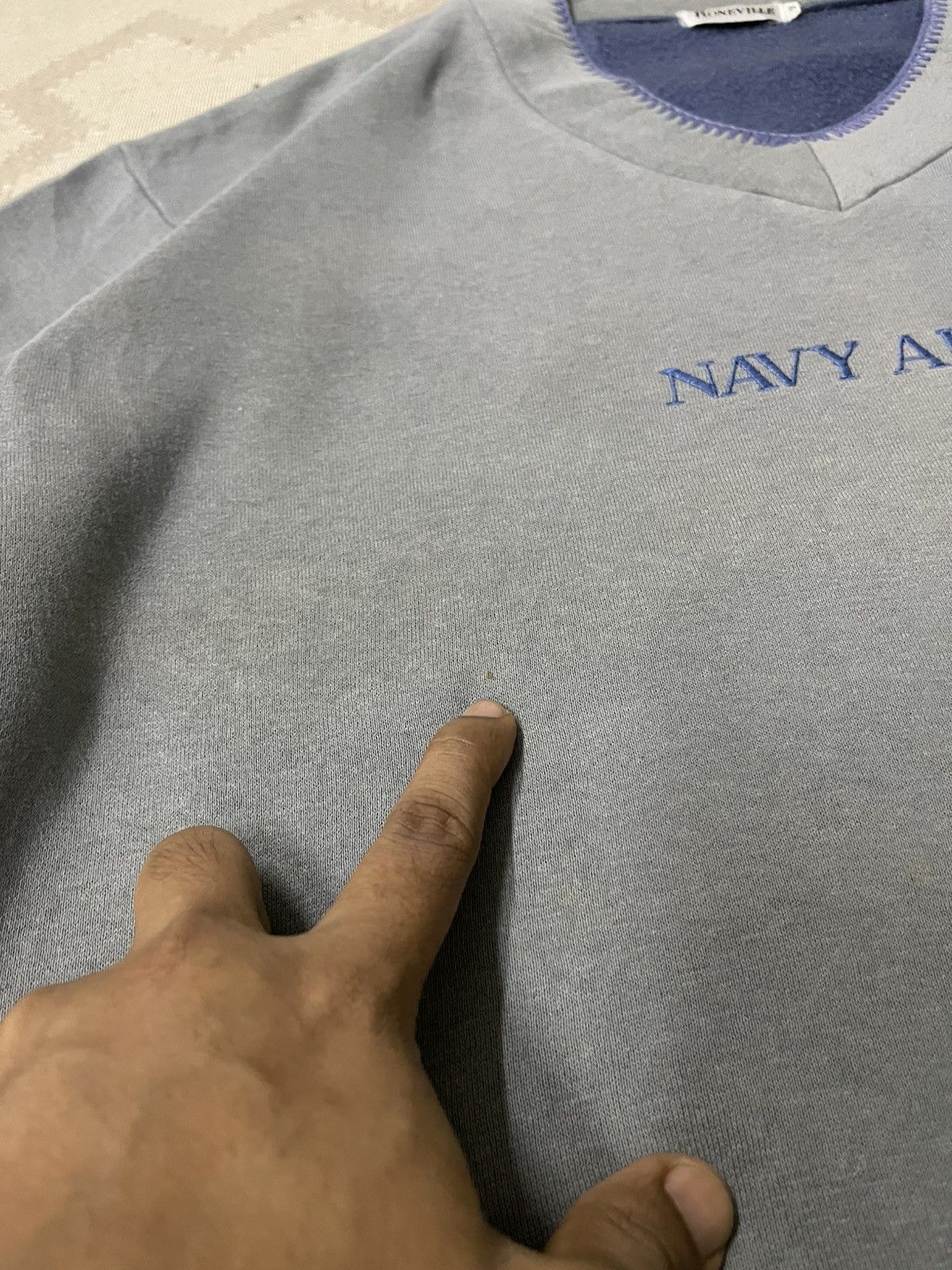 Boneville 1980s BONEVILLE “NAVY ARCTIC” V NECK SWEATSHIRT Size US M / EU 48-50 / 2 - 6 Thumbnail