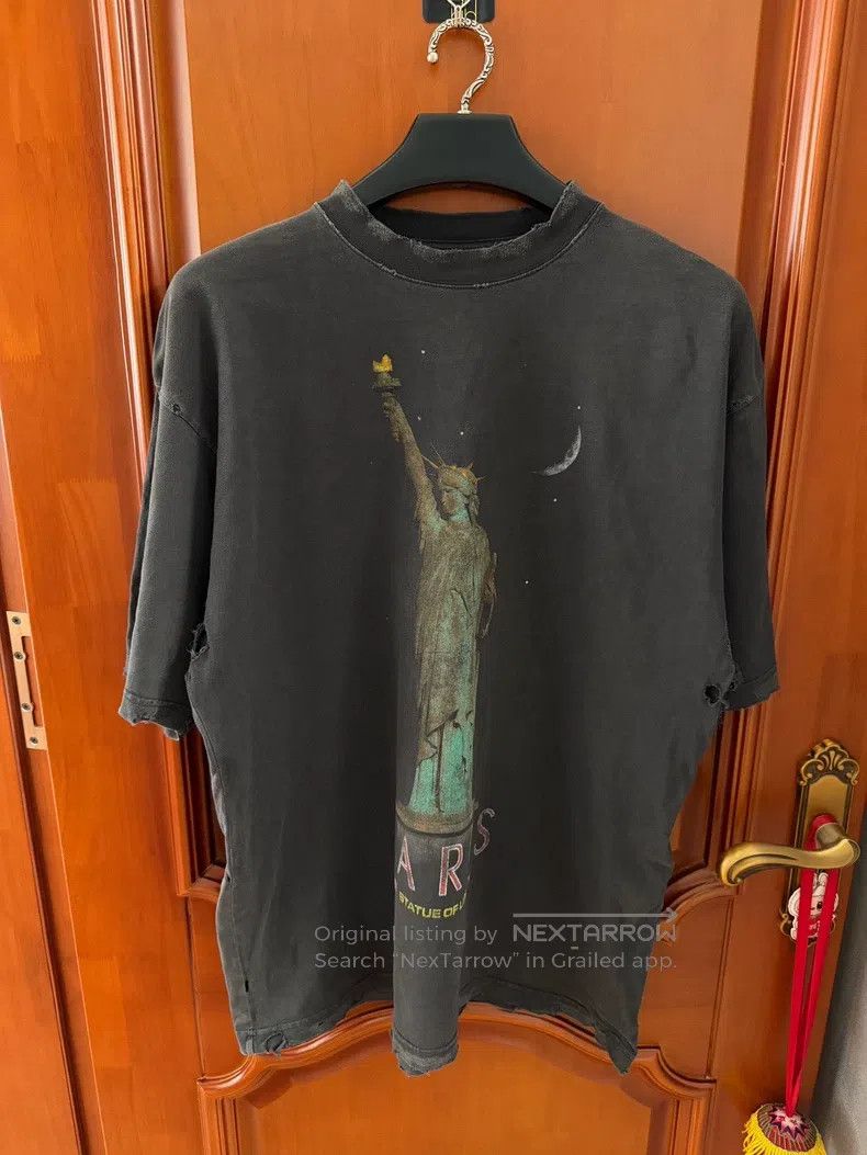 Balenciaga Balenciaga Statue of Liberty Print Short Sleeve T-Shirt Size US S / EU 44-46 / 1 - 1 Thumbnail