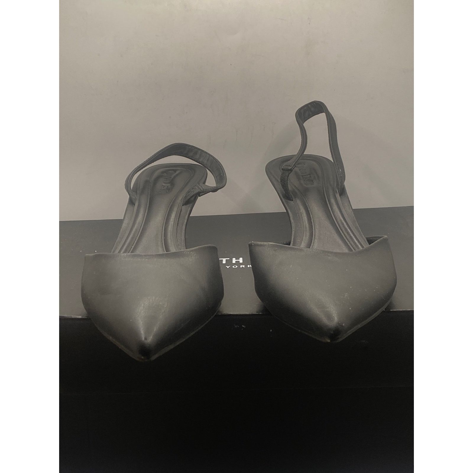 Nike Open Edit Cammie Kitten Heel Slingback Pump WMNS Size 7.5M Size US 7.5 / EU 40-41 - 2 Thumbnail