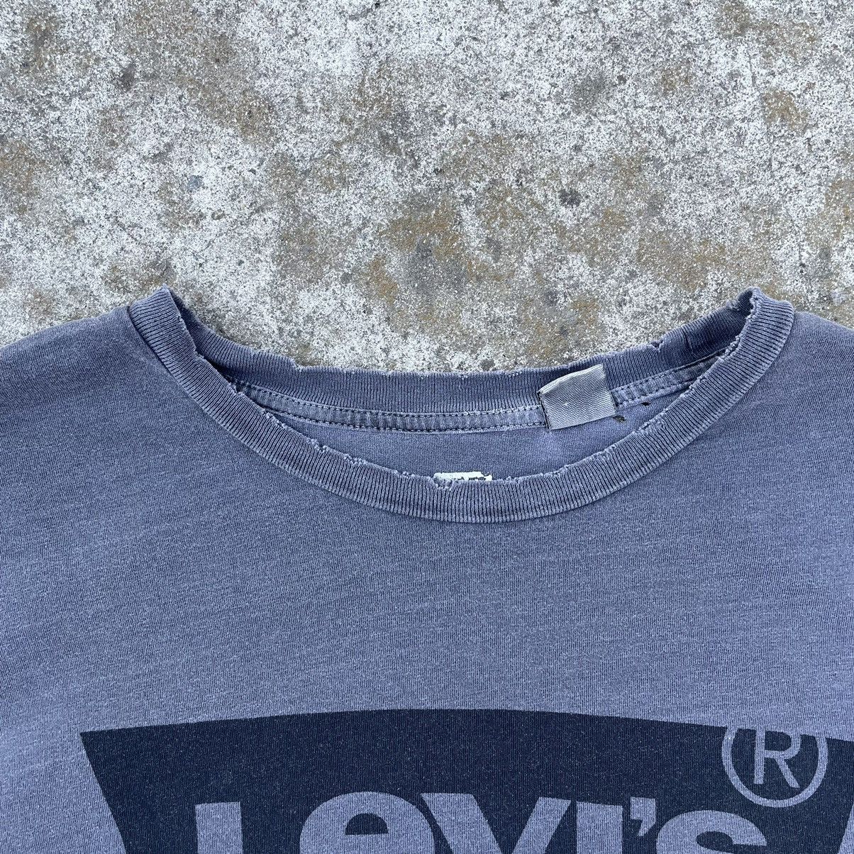 Levi's Vintage Levi’s T-shirts Logo Distressed Y2K 90s Style USA Size US L / EU 52-54 / 3 - 6 Thumbnail