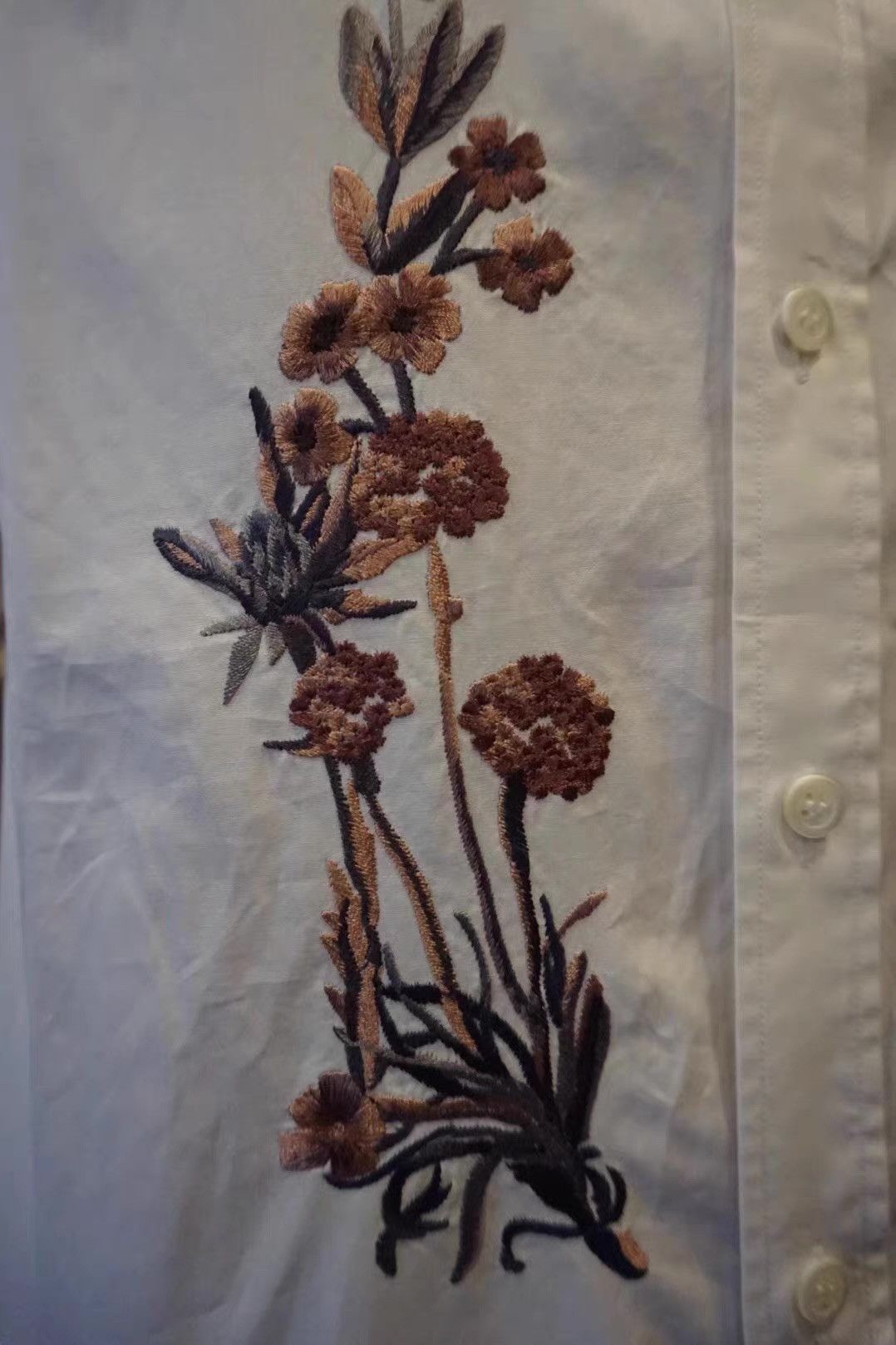 Alexander McQueen Alexander McQueen 17SS Floral Embroidered Shirt Ｑ25 Size US M / EU 48-50 / 2 - 5 Thumbnail