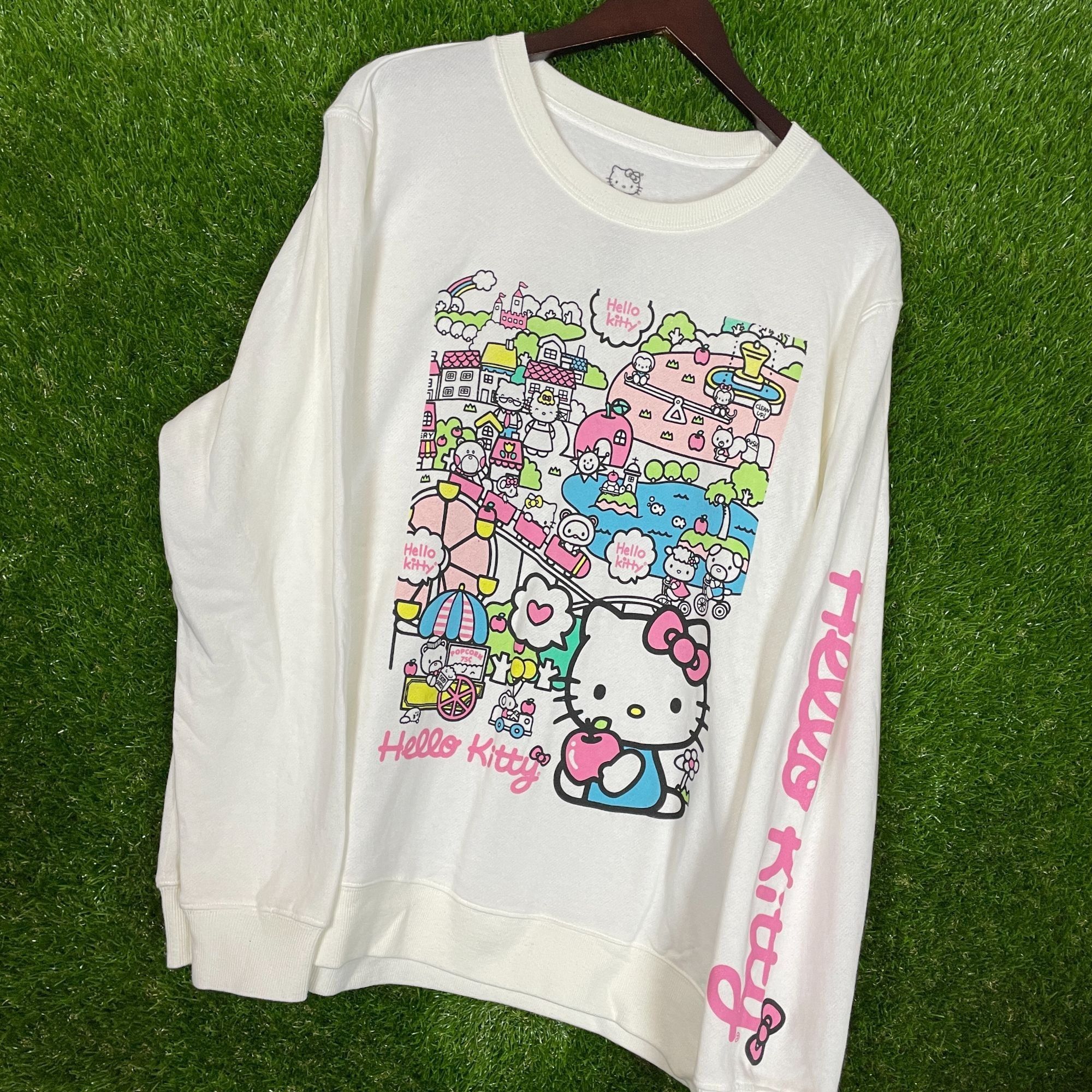Urban Outfitters Hello Kitty Long-Sleeve Shirt size Large Size US L / EU 52-54 / 3 - 4 Thumbnail