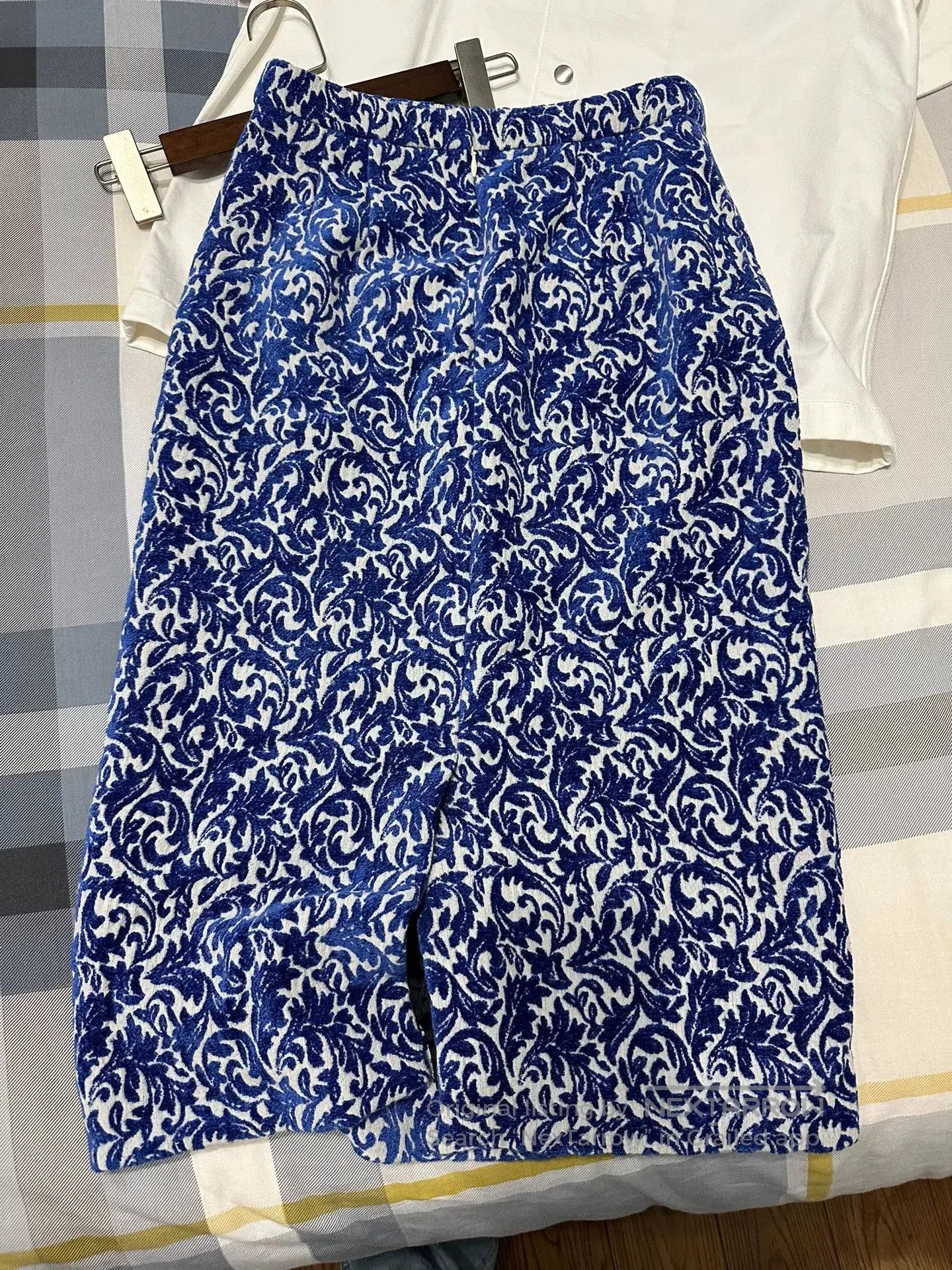 Dries Van Noten Dries Van Noten Blue Floral Skirt. Size 26" / US 2 / IT 38 - 6 Thumbnail