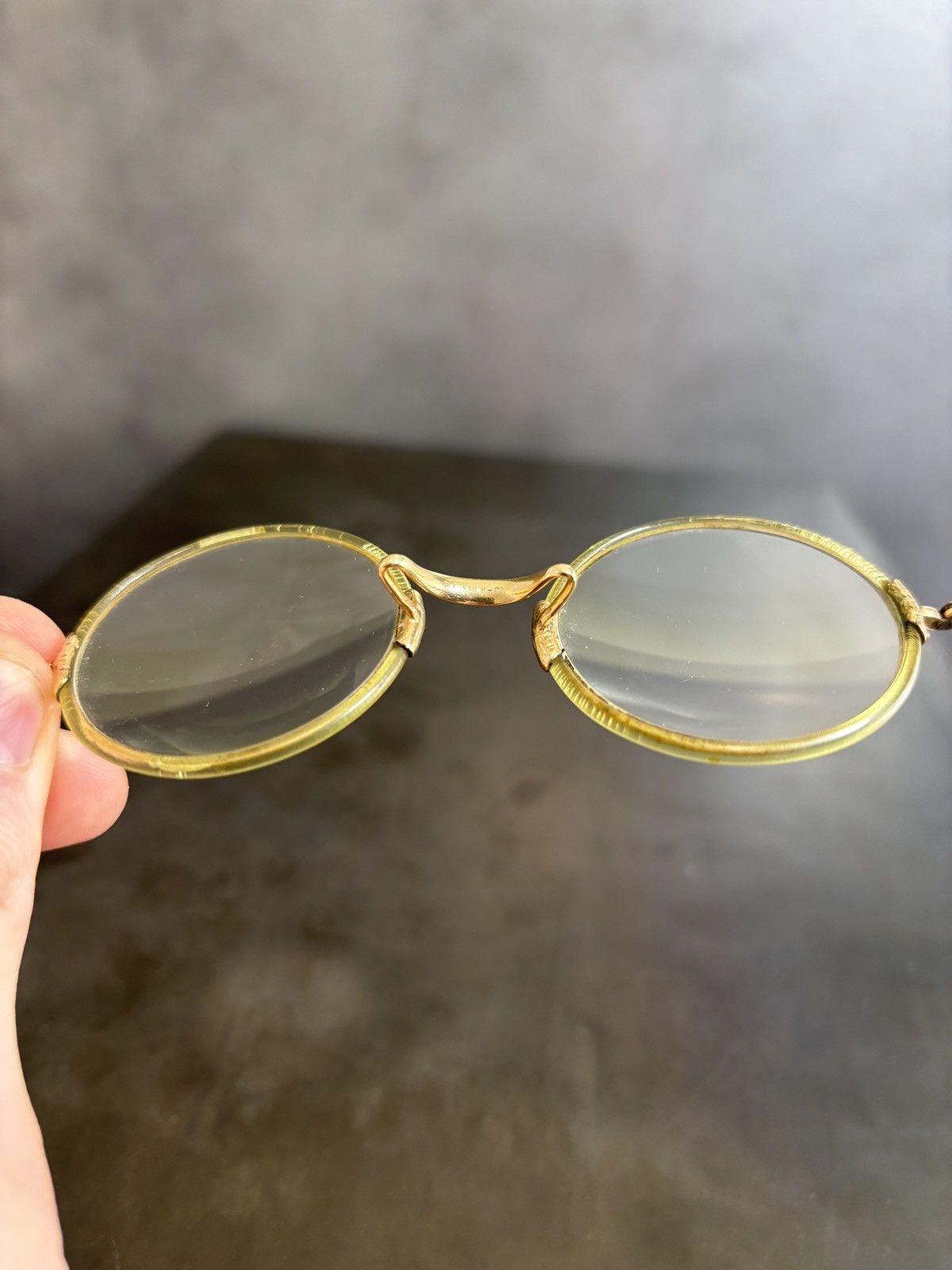 Shuron Antique Eyeglasses 1910s Shur-On Optical Gold F Round Frames Size ONE SIZE - 7 Thumbnail