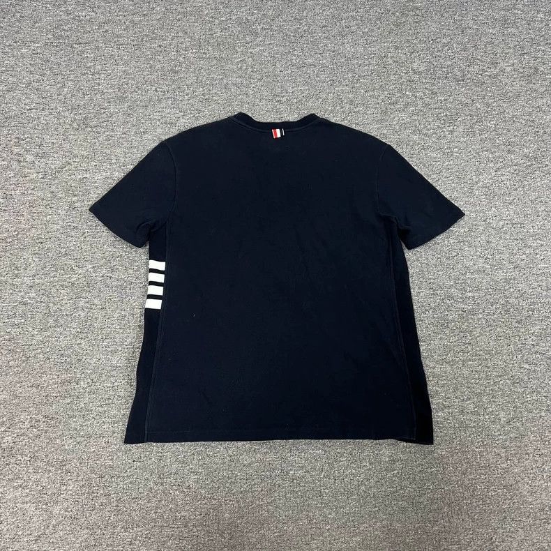 Thom Browne Thom BrowneFour-striped short-sleeved T-shirt 2503-Nextarro Size US XL / EU 56 / 4 - 2 Thumbnail