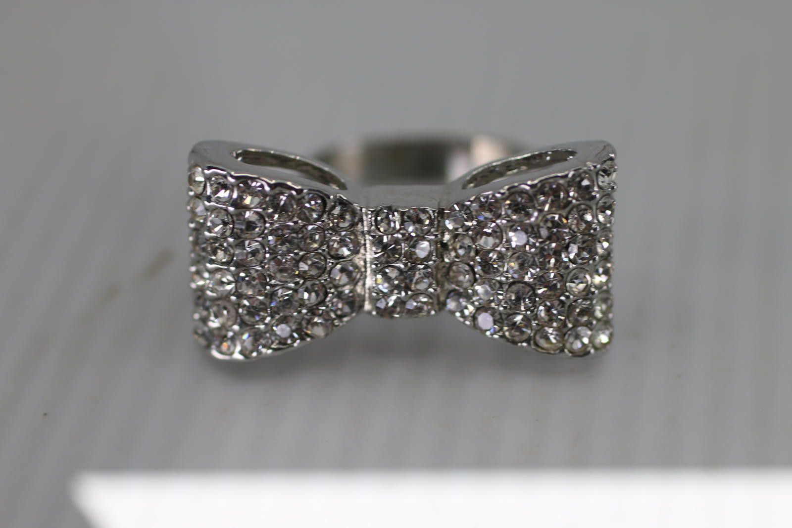 The Unbranded Brand Rhinestone Bow Ring Silver Tone Statement Bow Tie Ring Size ONE SIZE - 1 Thumbnail