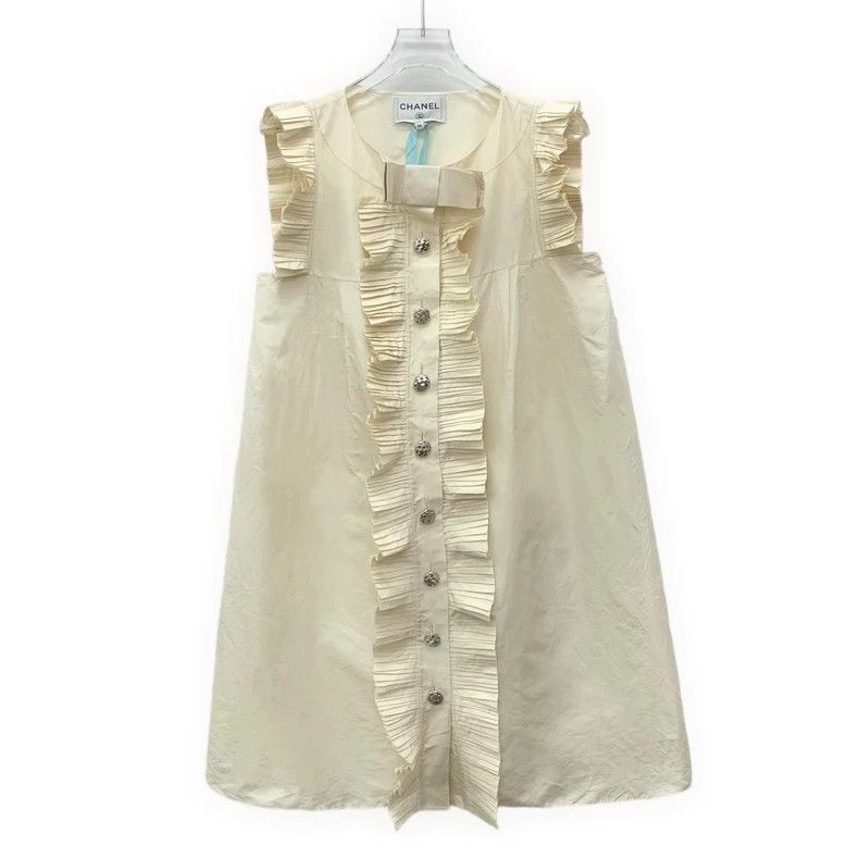 Chanel Chanel Beige silk pleated lace round-neck sleeveless dress Size XS / US 0-2 / IT 36-38 - 1 Thumbnail