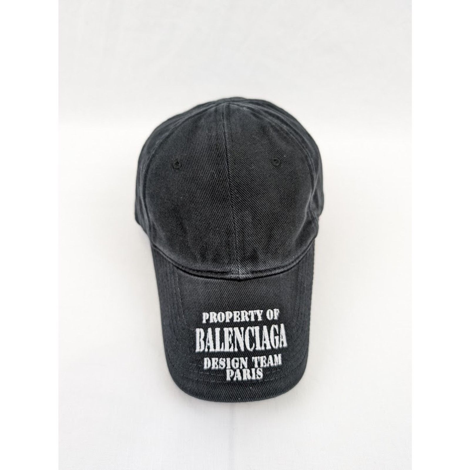 Balenciaga o1rshd1 Size:S/ Property of Balenciaga Design Team Cap / Hat Size ONE SIZE - 2 Thumbnail