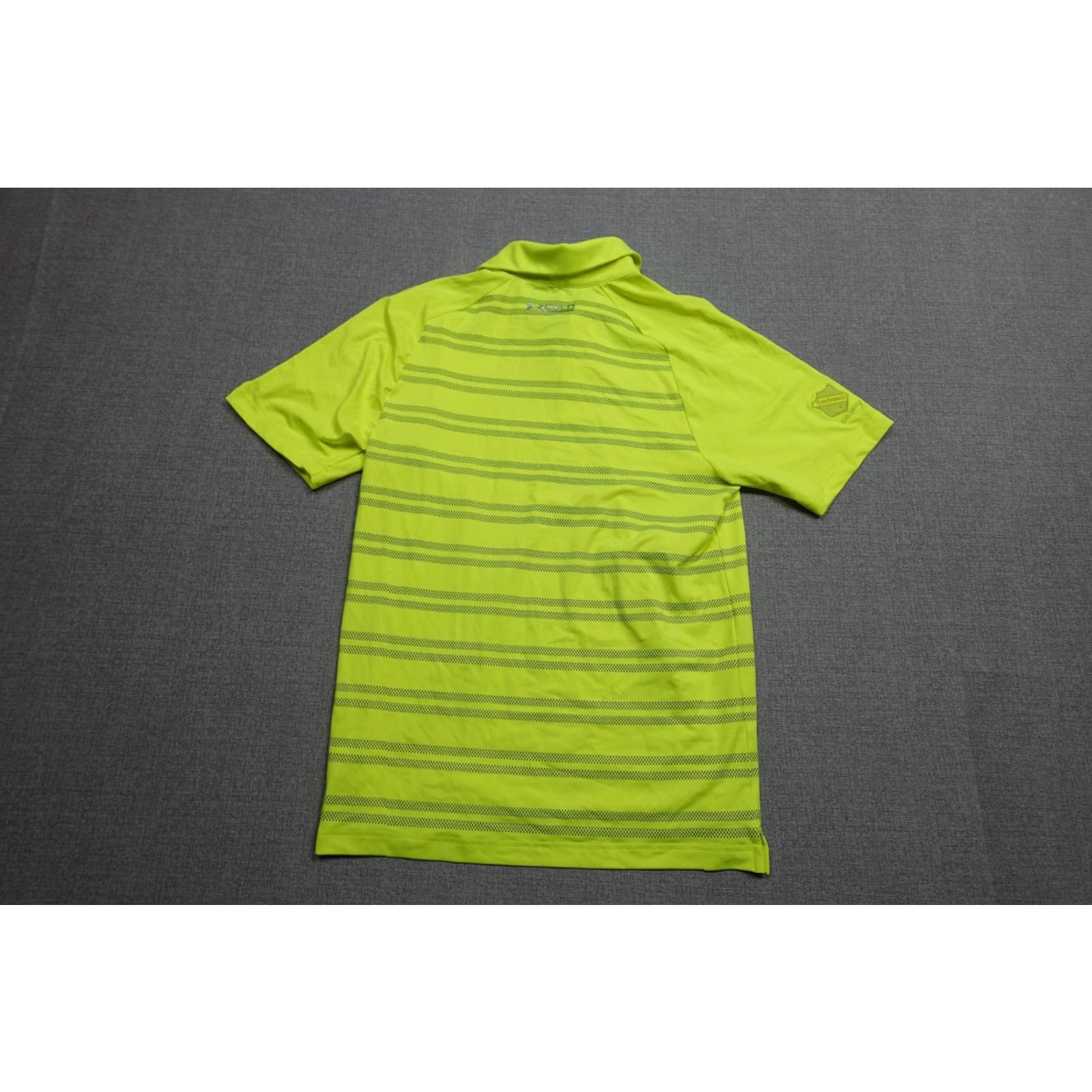 Under Armour Under Armour Polo Men S Small Yellow Striped Coldblack Golf Performance Stretch NWT Size US S / EU 44-46 / 1 - 4 Thumbnail