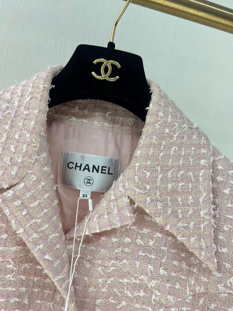 Chanel Chanel 24P pink short-sleeved jacket Size XXS / US 00 / IT 34 - 2 Thumbnail