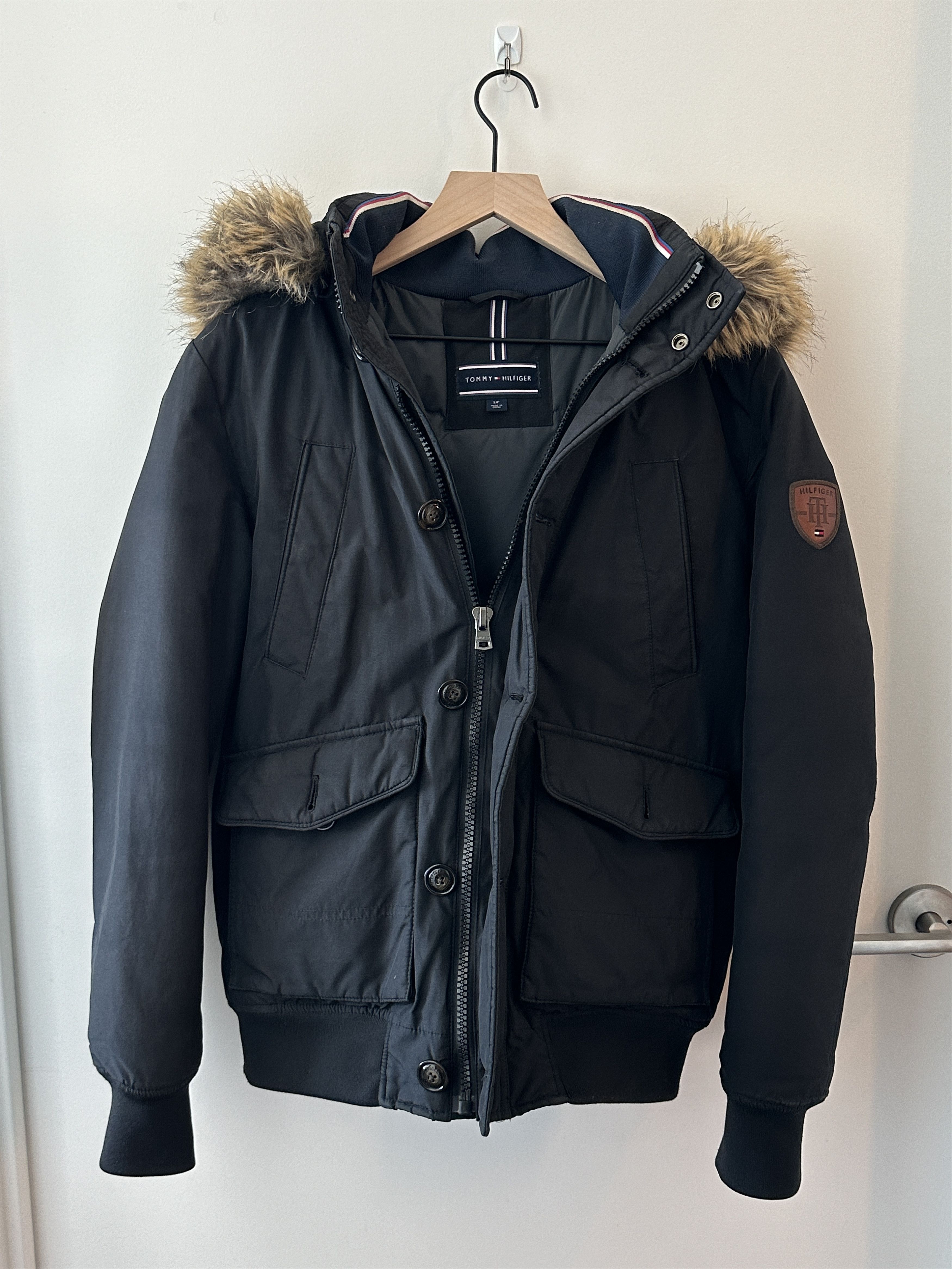 Tommy Hilfiger Vintage Tommy Hilfiger Down Jacket Size US S / EU 44-46 / 1 - 1 Thumbnail