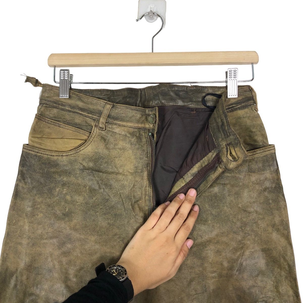 Genuine Leather 🔥Rare Distressed Design Genuine Leather Pants Japan Size US 28 / EU 44 - 9 Thumbnail