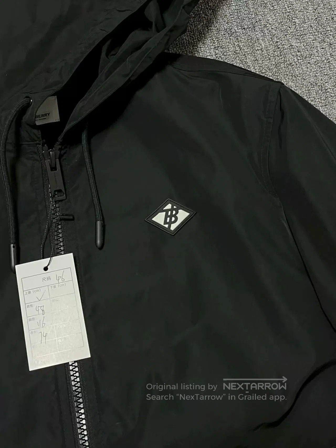 Burberry Burberry Logo Zip Jacket for Men. Size US S / EU 44-46 / 1 - 2 Thumbnail