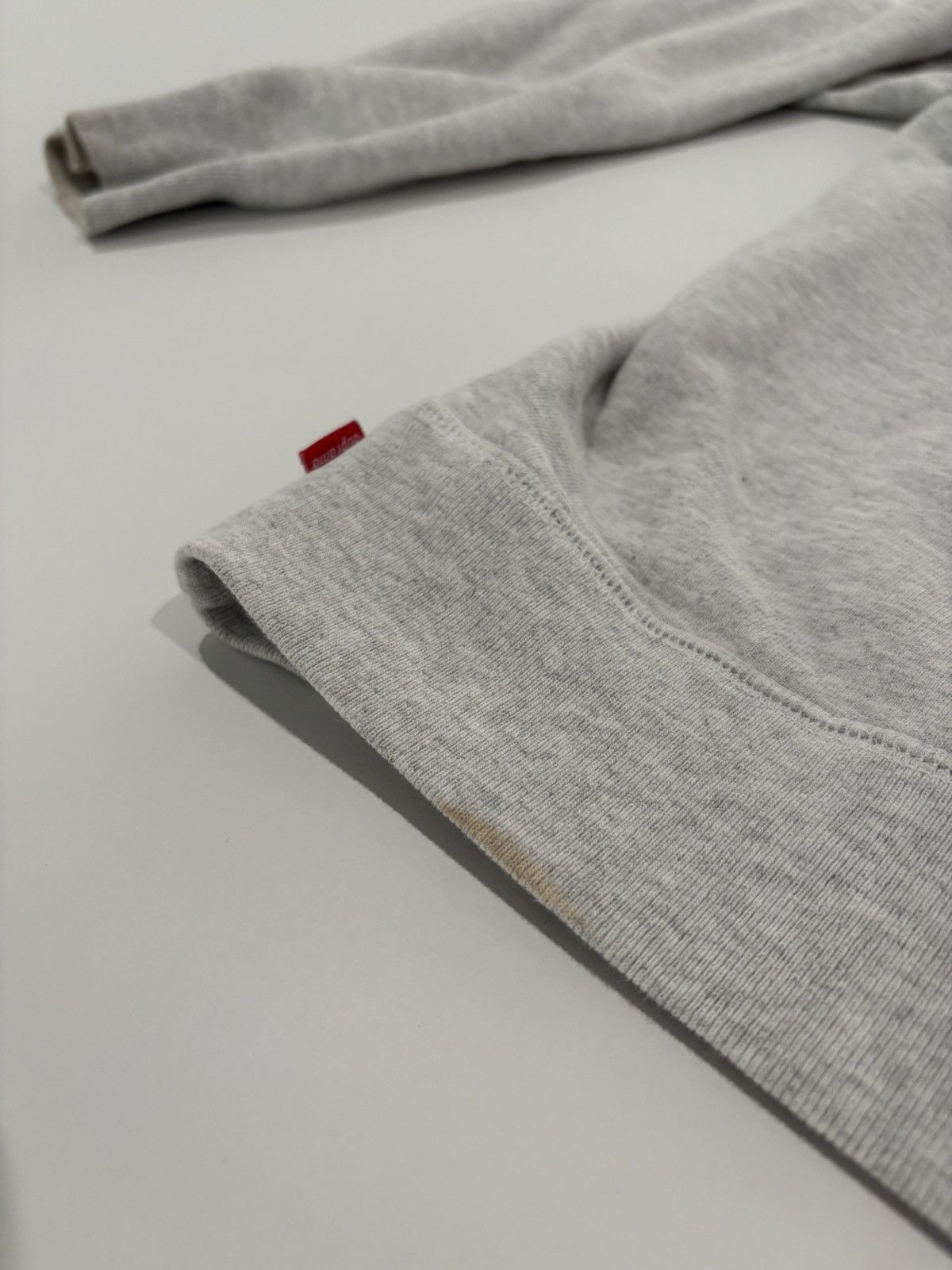 Supreme Supreme Nan Goldin Misty and Jimmy Paulette Hoodie Size US L / EU 52-54 / 3 - 8 Thumbnail