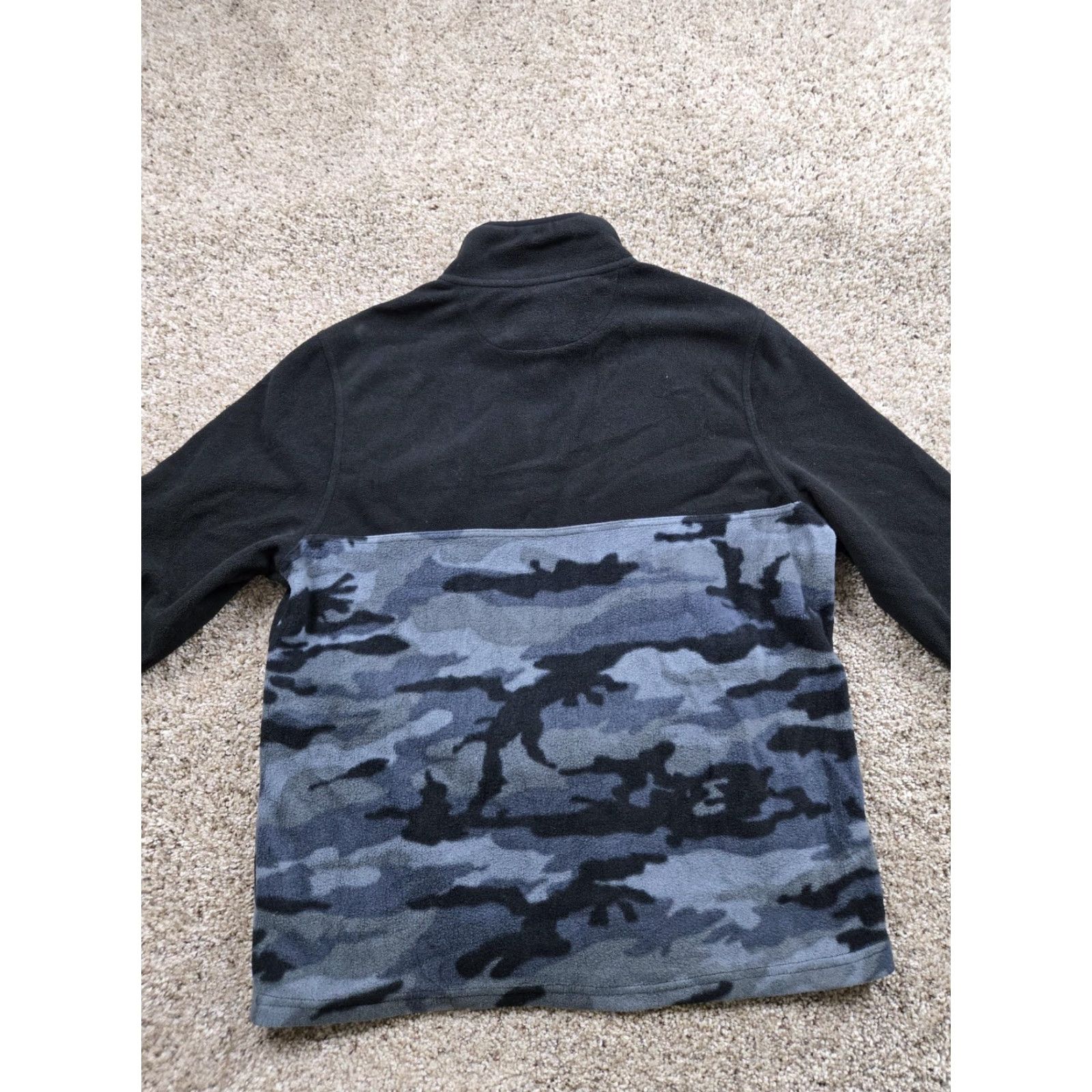 O'Neill O'Neill Fleece Jacket Mens Medium Black Camouflage 1/4 Zip Pockets Pullover Jacket/Coat Short Sleeve? Size US M / EU 48-50 / 2 - 6 Thumbnail
