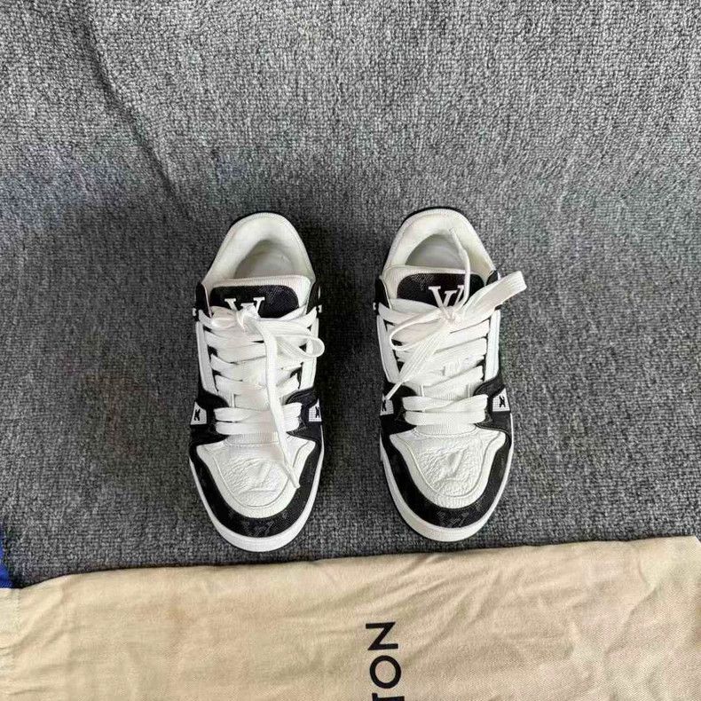 Louis Vuitton Louis Vuitton Trainer Black and White Cowboy shoes Size US 12 / IT 42 - 2 Thumbnail