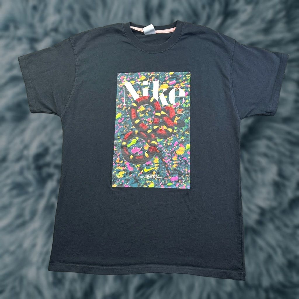 Nike Nike Shirt Mens Medium Black Graphic Sportswear Cuasl Size US M / EU 48-50 / 2 - 1 Thumbnail