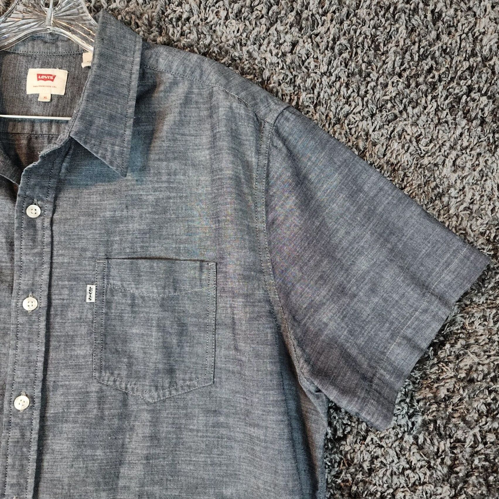 Levi's LEVI'S Men's Gray Short Sleeve Button-Up Shirt Size XL Size US 36 / EU 52 - 3 Thumbnail