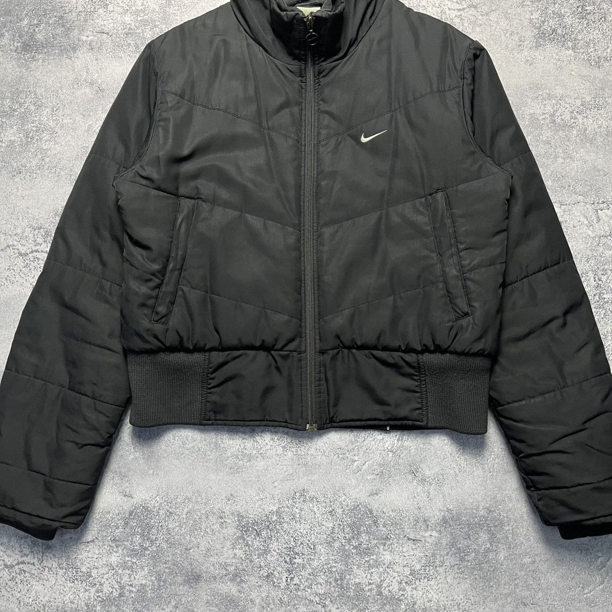Nike Vintage Nike Cropped Puffer Jacket Swoosh Streetwear Y2K Size L / US 10 / IT 46 - 3 Thumbnail
