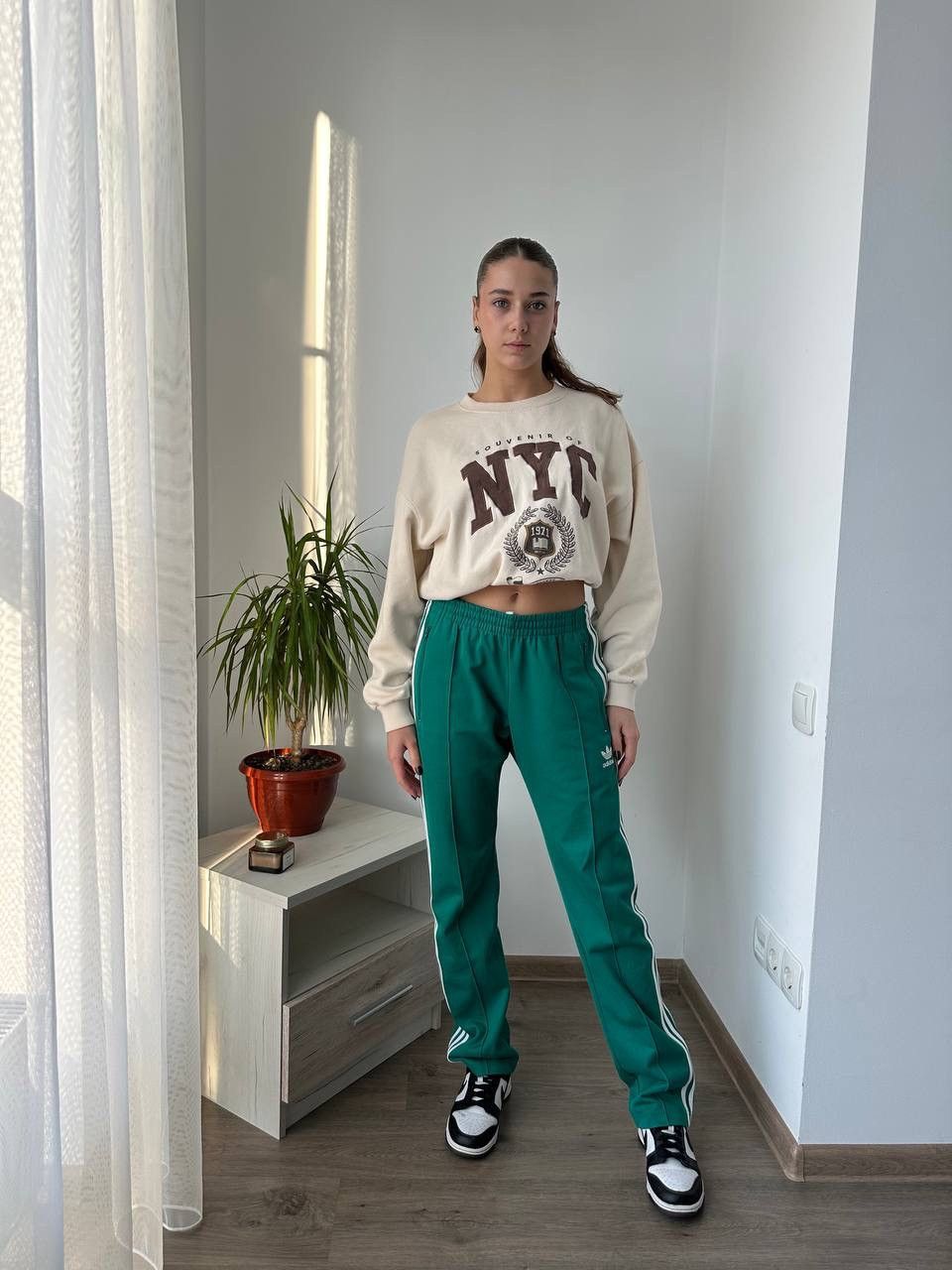 Adidas × Vintage Vintage Adidas Wide Y2K Sportswear Green Pants Size 27" / US 4 / IT 40 - 1 Thumbnail