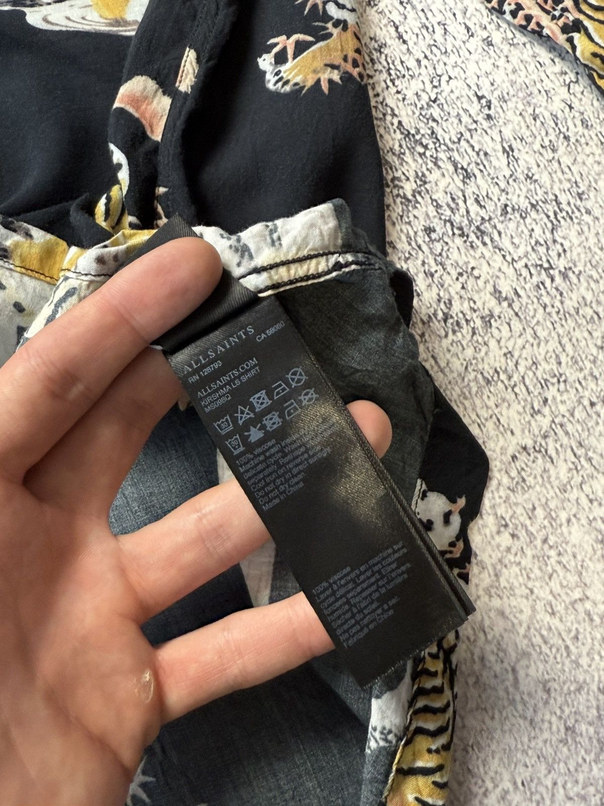 Allsaints Vintage Allsaints Viscose Tiger Crazy Print Y2K Hawaii Shirt Size US L / EU 52-54 / 3 - 18 Thumbnail