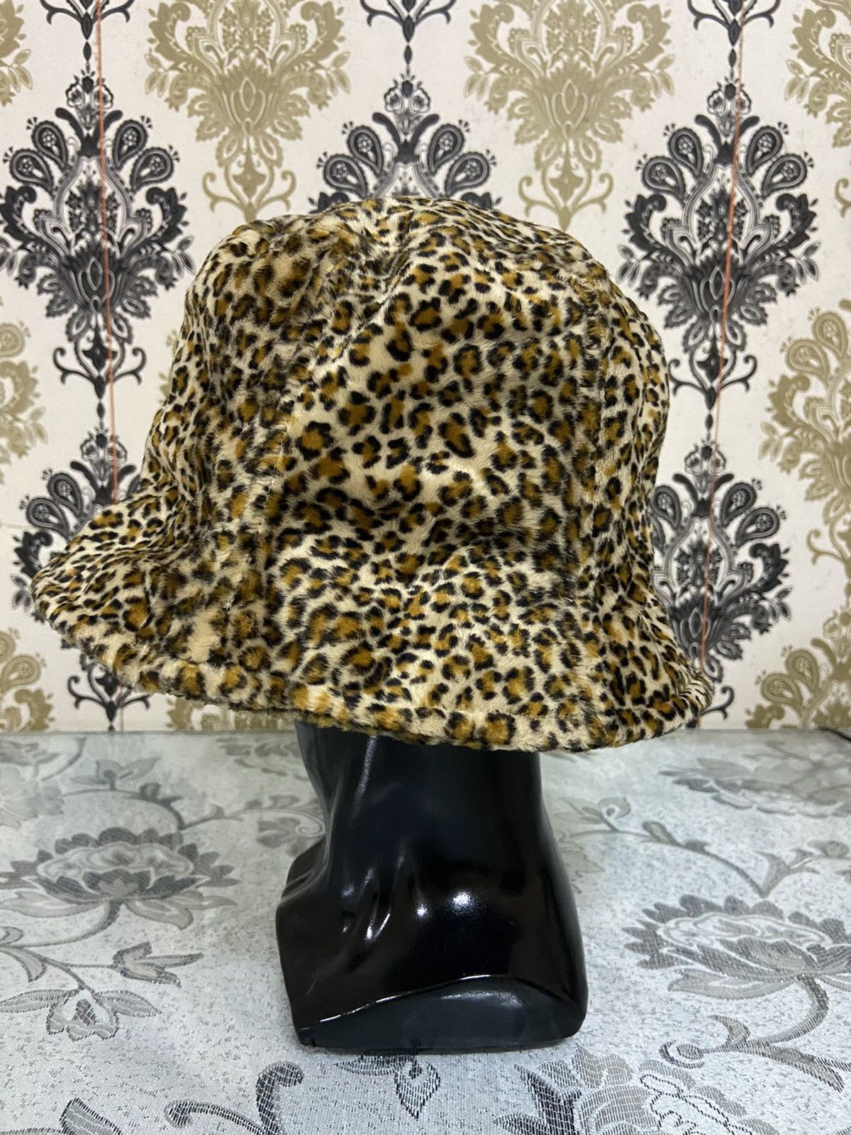 Japanese Brand Leopard Bucket Hat Size ONE SIZE - 3 Thumbnail