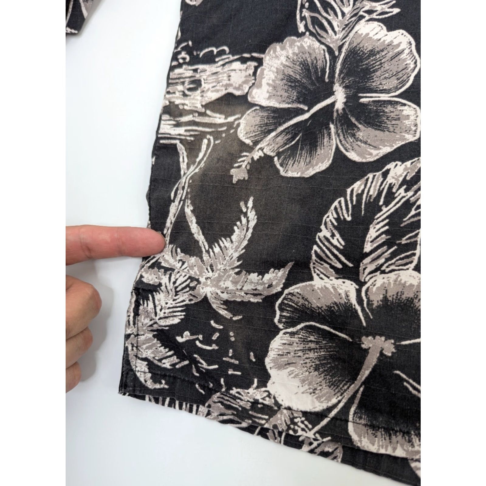 Ocean Pacific OP Ocean Pacific Hawaiian Shirt Men's L Black Floral Cotton Short Sleeve Size US L / EU 52-54 / 3 - 4 Thumbnail