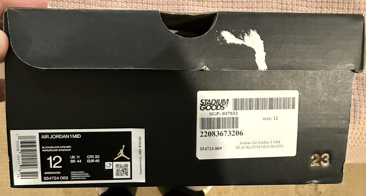 Nike Air Jordan 1 Mid - Chicago Toe Size US 12 / EU 45 - 1 Thumbnail