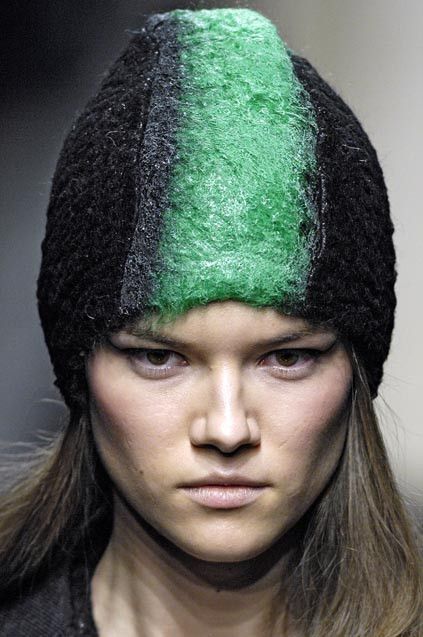 PRADA ニット帽　FW 2007 コレクション Prada Mohair Mohawk Beanie Hat FW 2007 Runway | Grailed