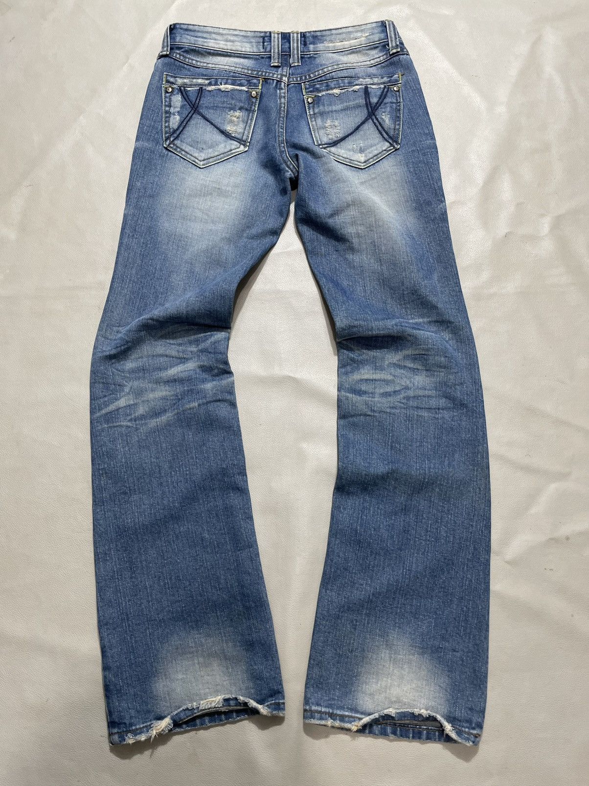 Tornado Mart Dinky jeans Flared Low rise Jeans Size US 26 / EU 42 - 4 Thumbnail