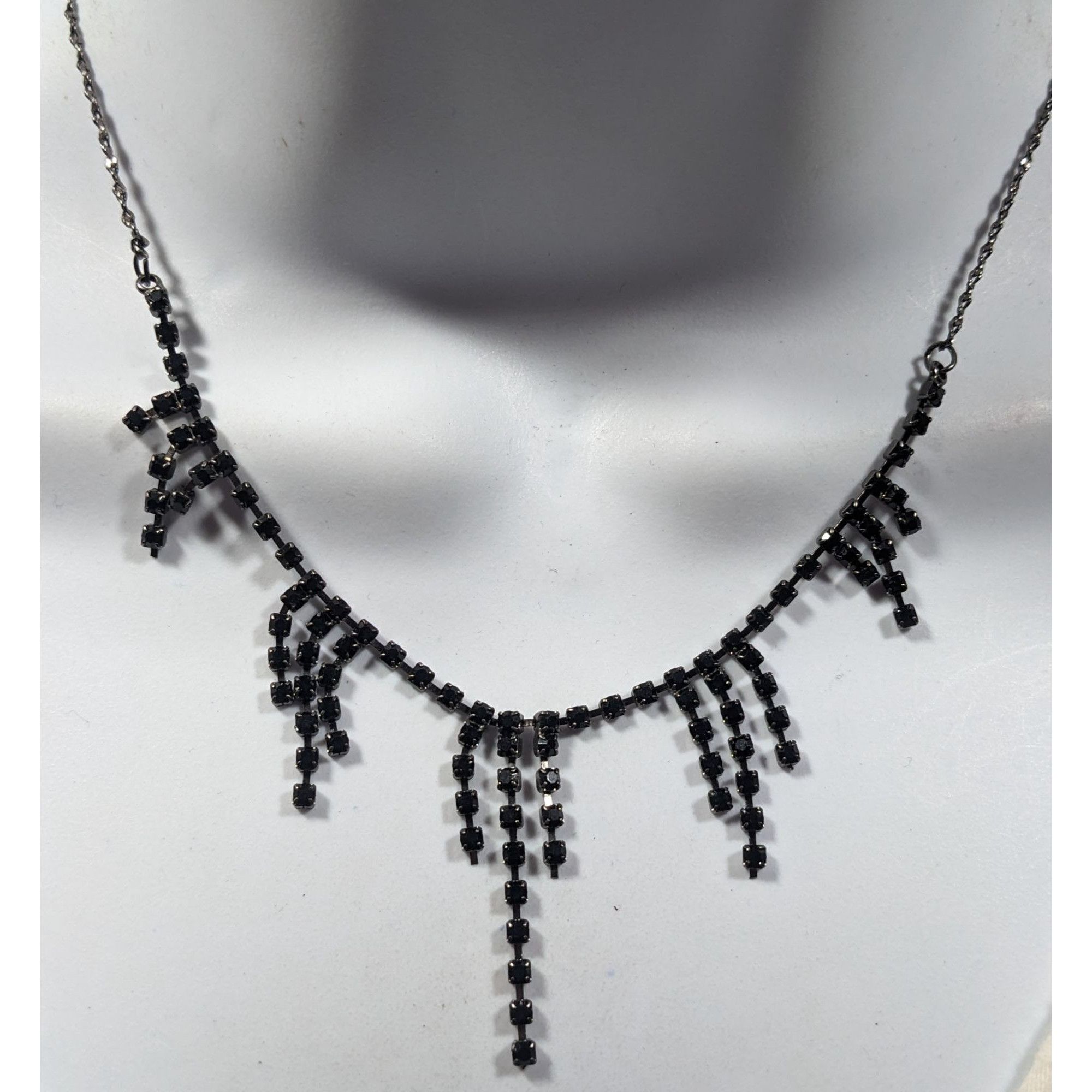 Other Claire's Gothic Dainty Black Rhinestone Necklace Size ONE SIZE - 1 Thumbnail