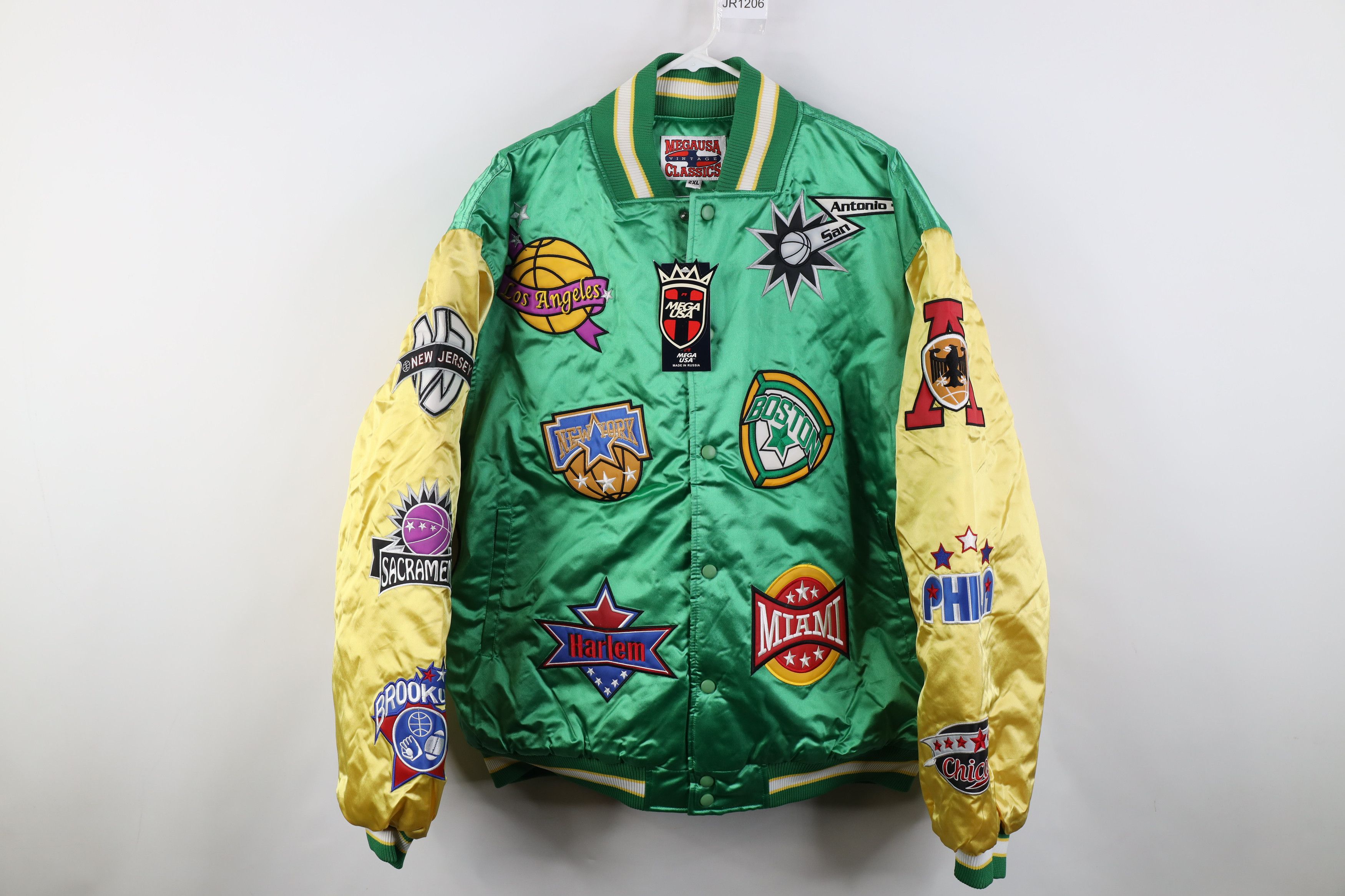 Vintage Deadstock Vintage 90s Y2K Basketball Satin Bomber Jacket Size US XXL / EU 58 / 5 - 1 Thumbnail
